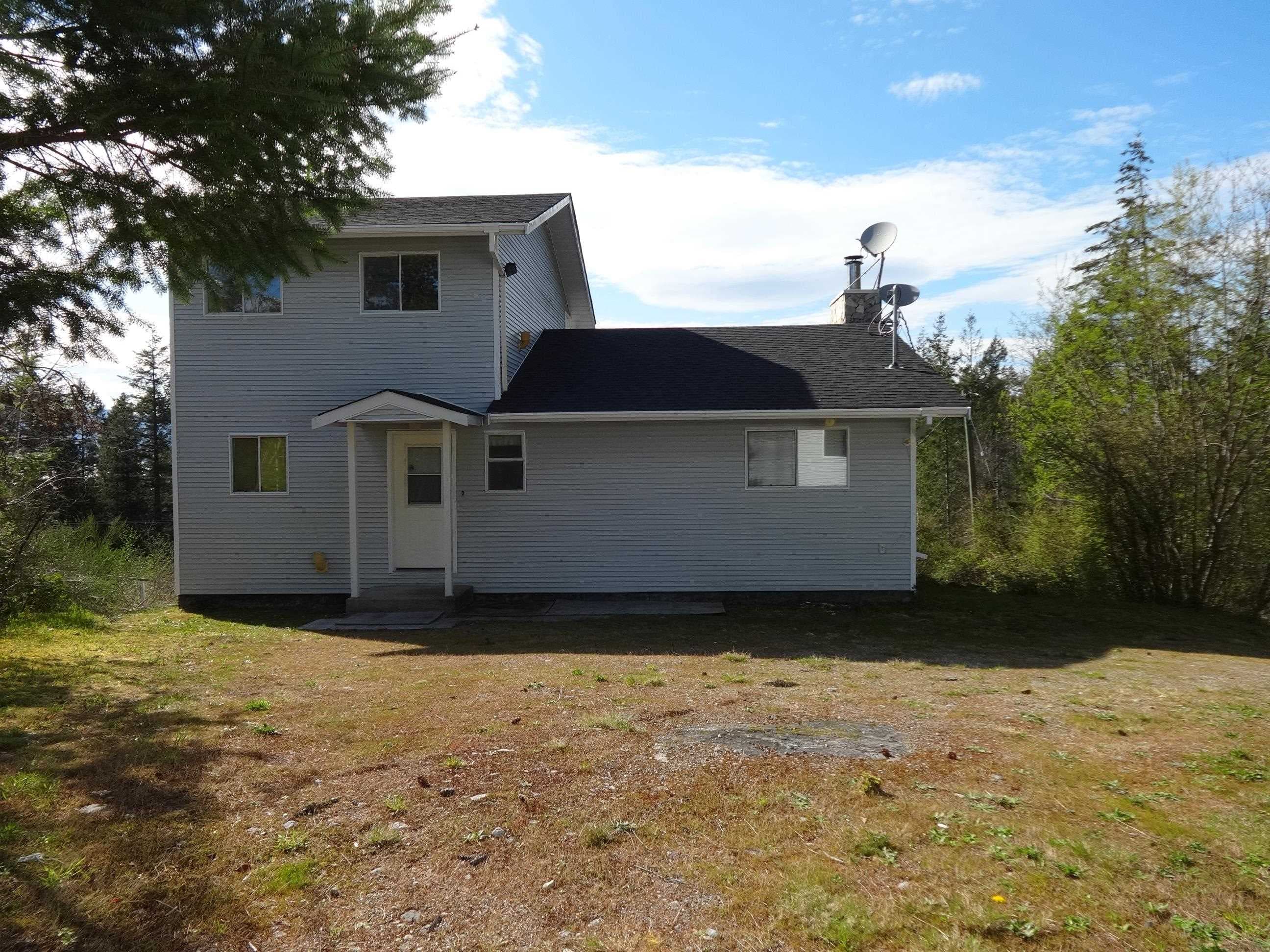 11682 Sunshine Coast Highway, Madeira Park