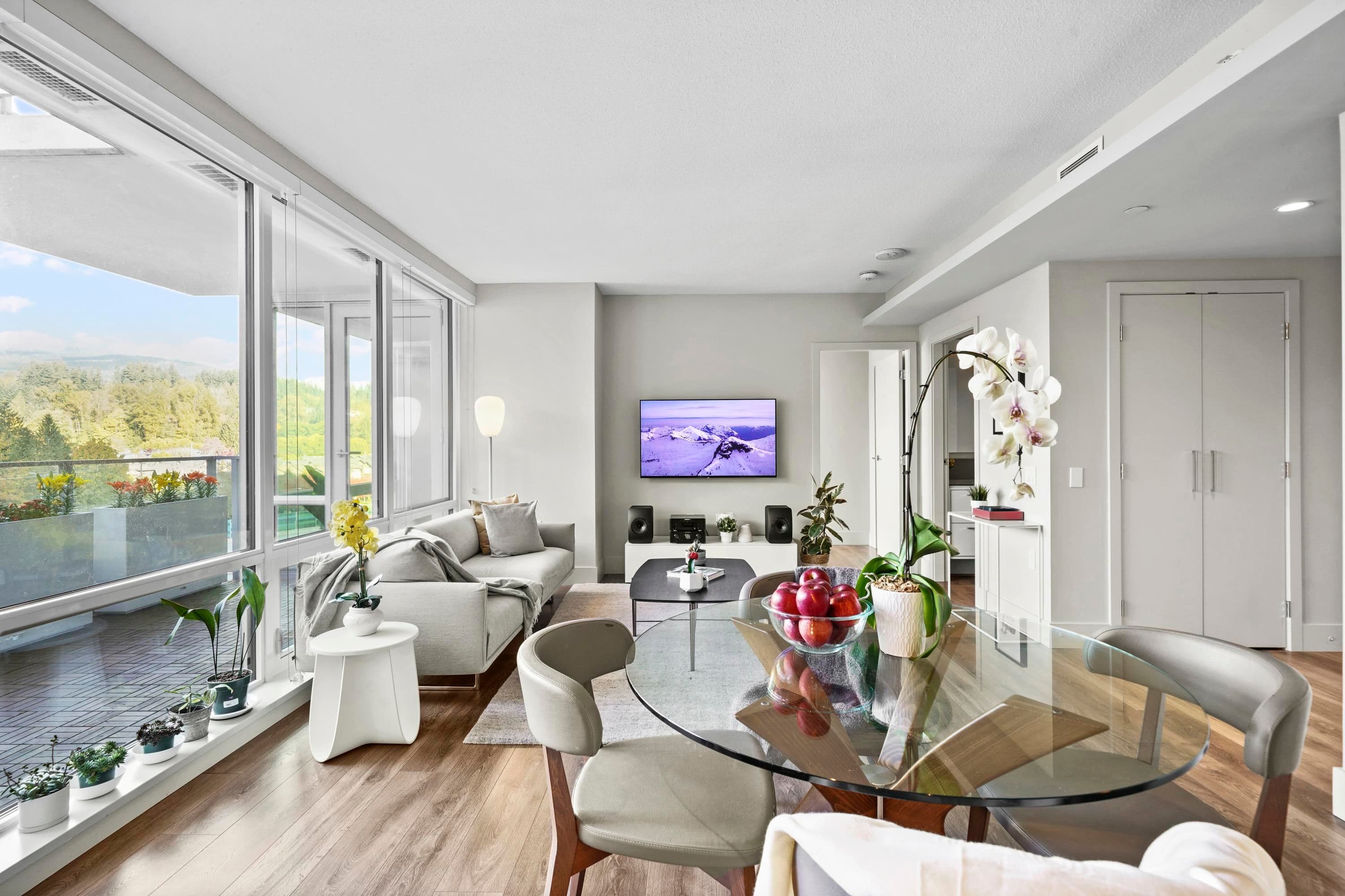 616 - 680 Seylynn Crescent, North Vancouver