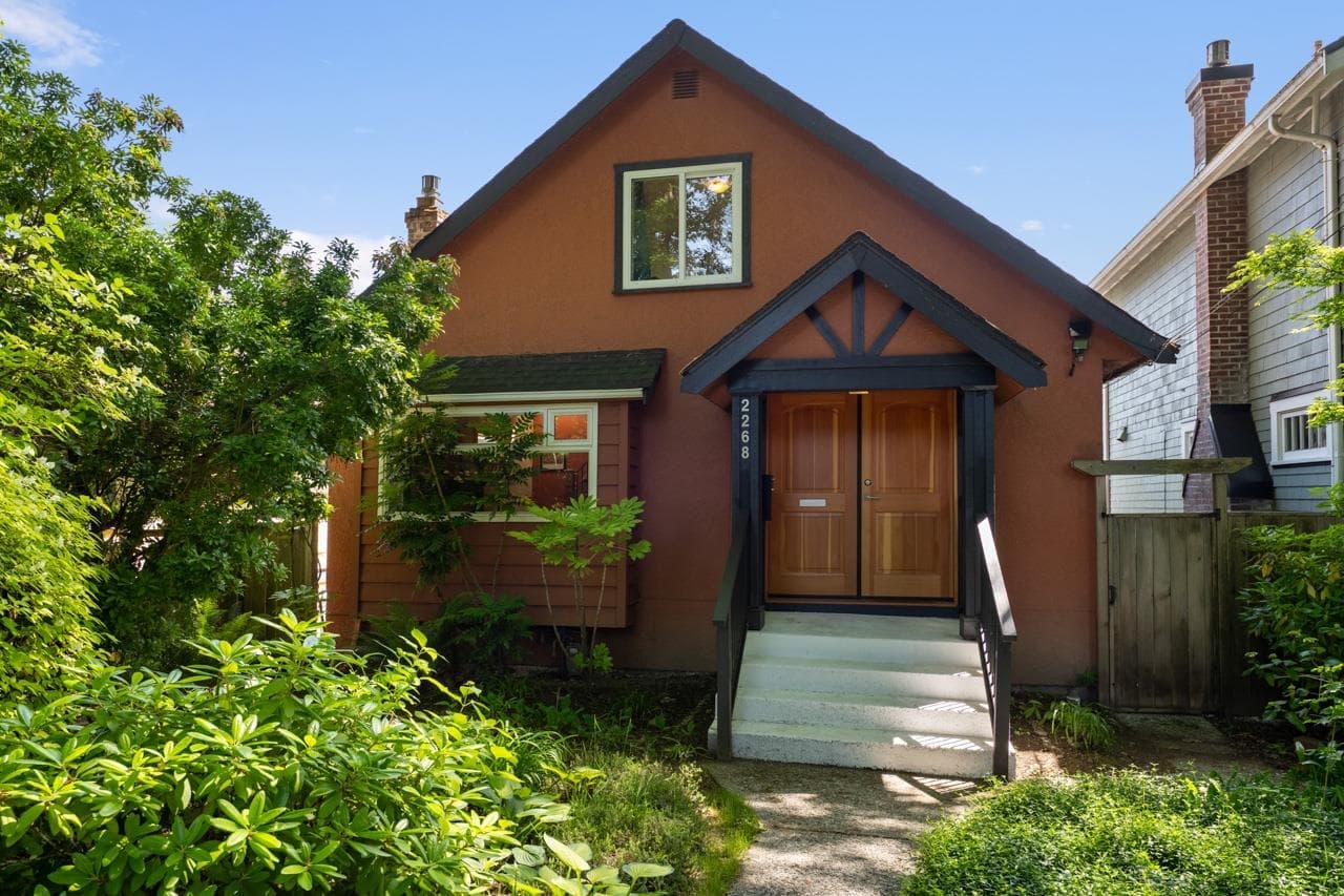 2268 E 7th Avenue, Vancouver