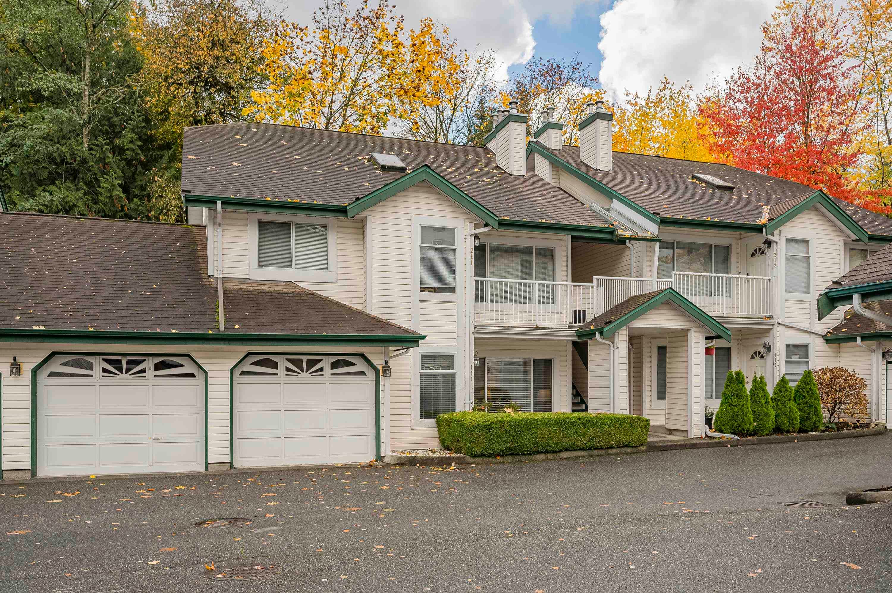111 - 10308 155a Street, Surrey, V3R 4K5 — photo 1