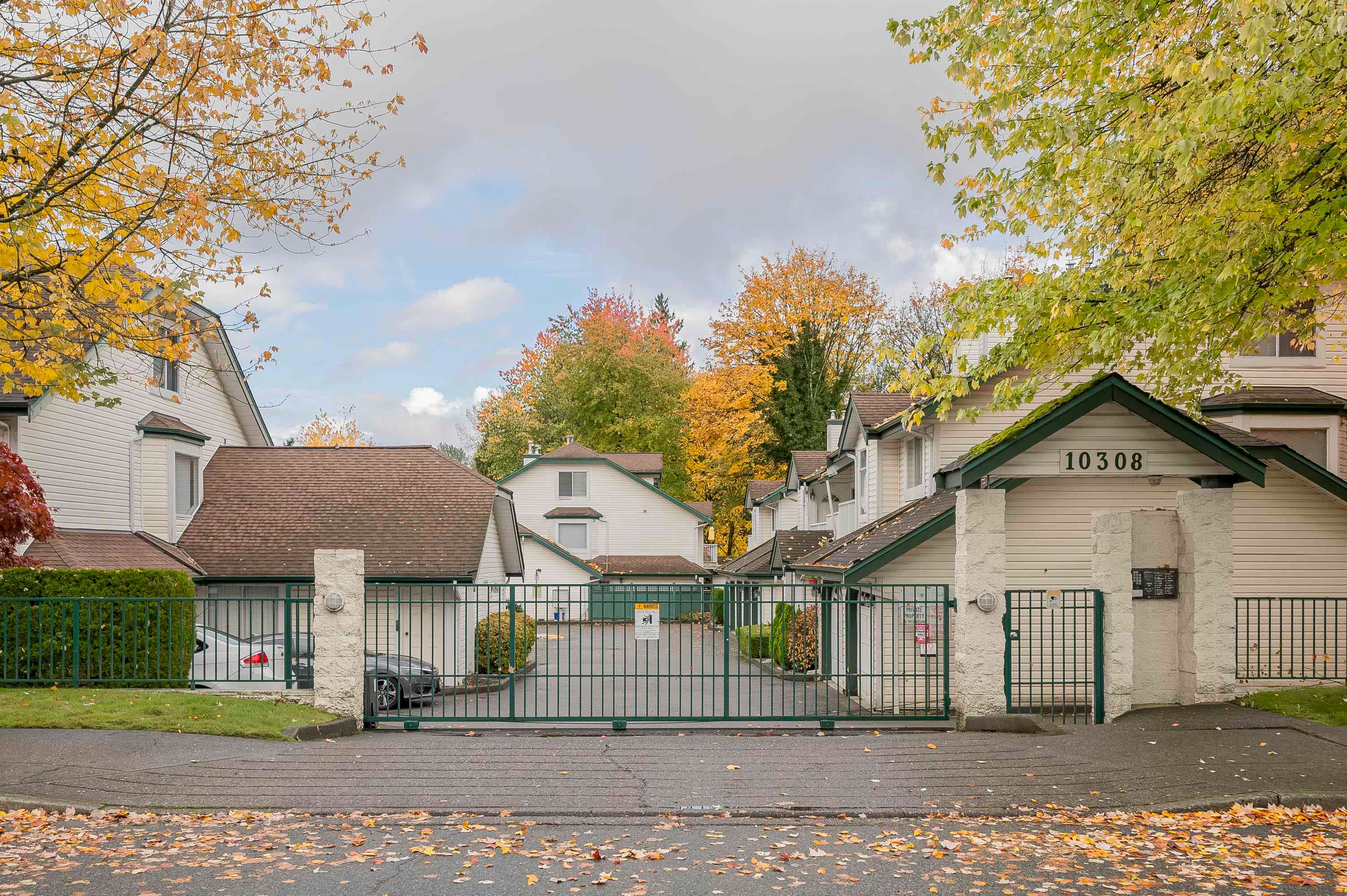 111 - 10308 155a Street, Surrey, V3R 4K5 — photo 4