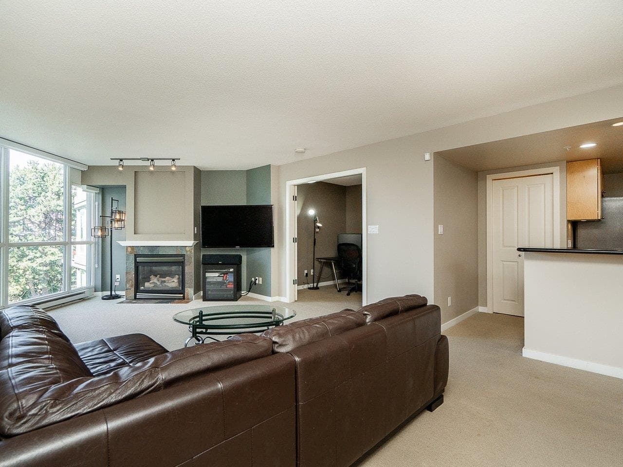 403 - 1425 W 6th Avenue, Vancouver, V6H 4G5 — photo 4