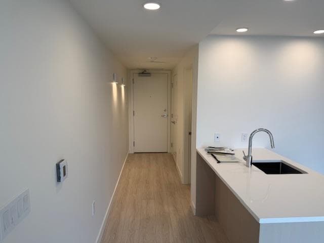 703 - 13675 107a Avenue, Surrey, V3T 0X2 — photo 2