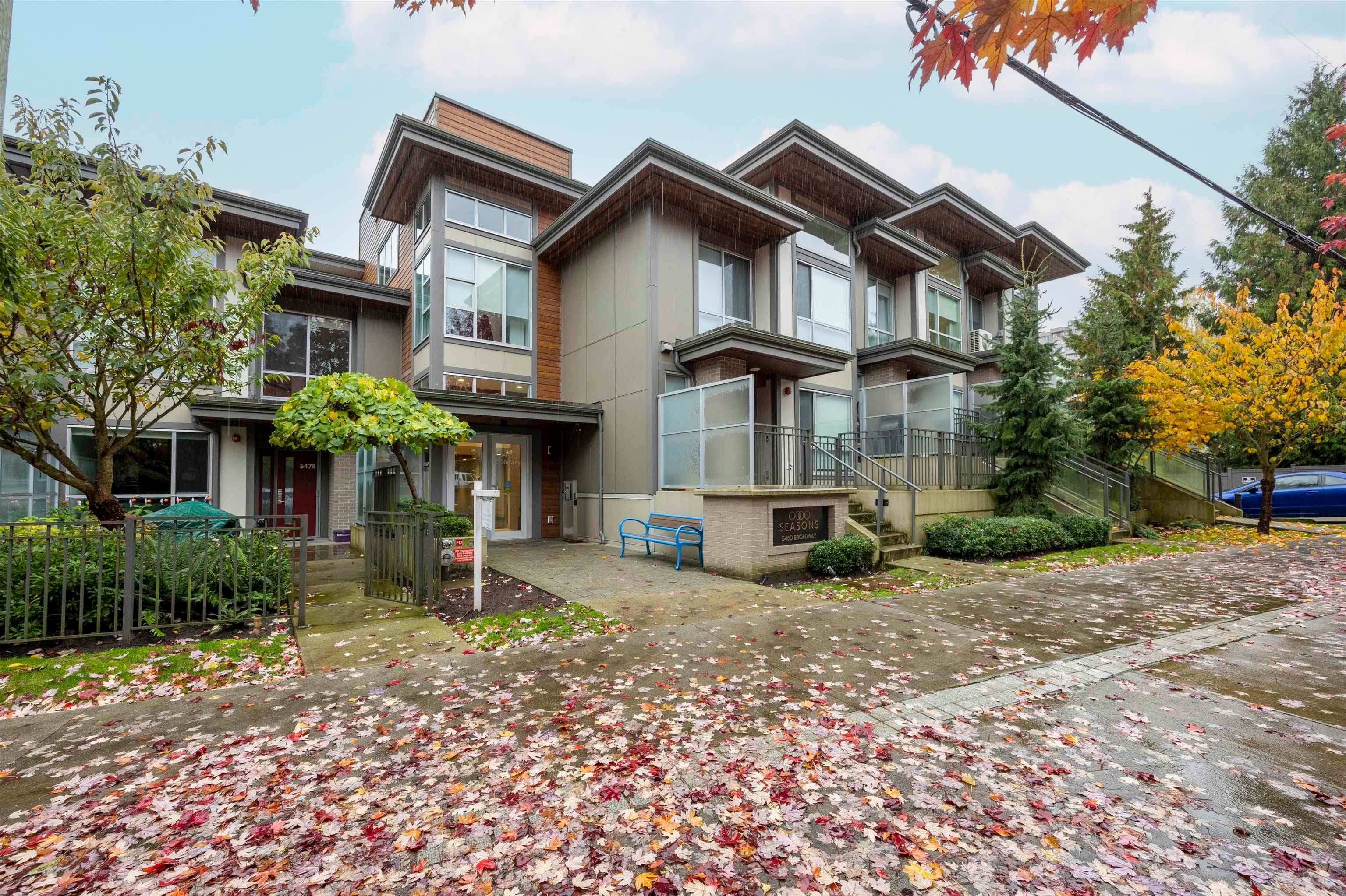 313 - 5460 Broadway Street, Burnaby