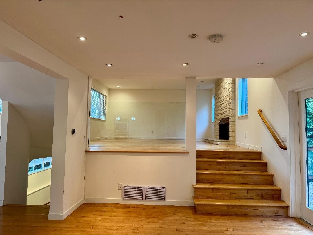 5257 Sonora Drive, North Vancouver, V7R 3V7 — photo 4