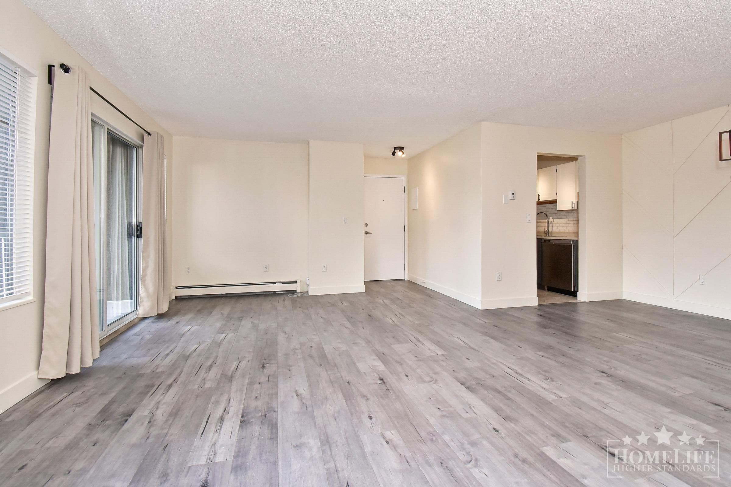205 - 5664 200 Street, Langley, V3A 1M8 — photo 3