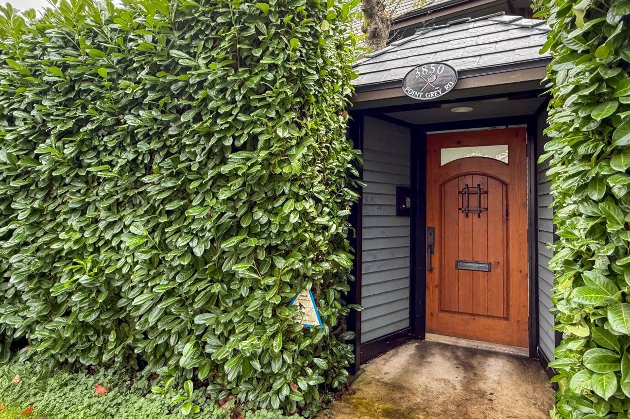 3850 Point Grey Road, Vancouver, V6R 1B4 — photo 3