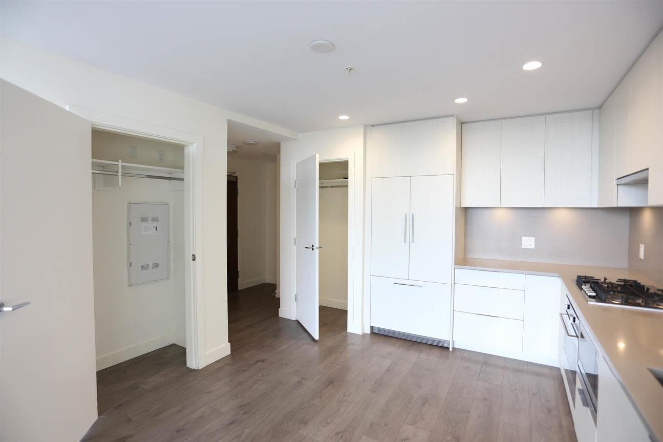 2104 - 4465 Juneau Street, Burnaby, V5C 0L8 — photo 5
