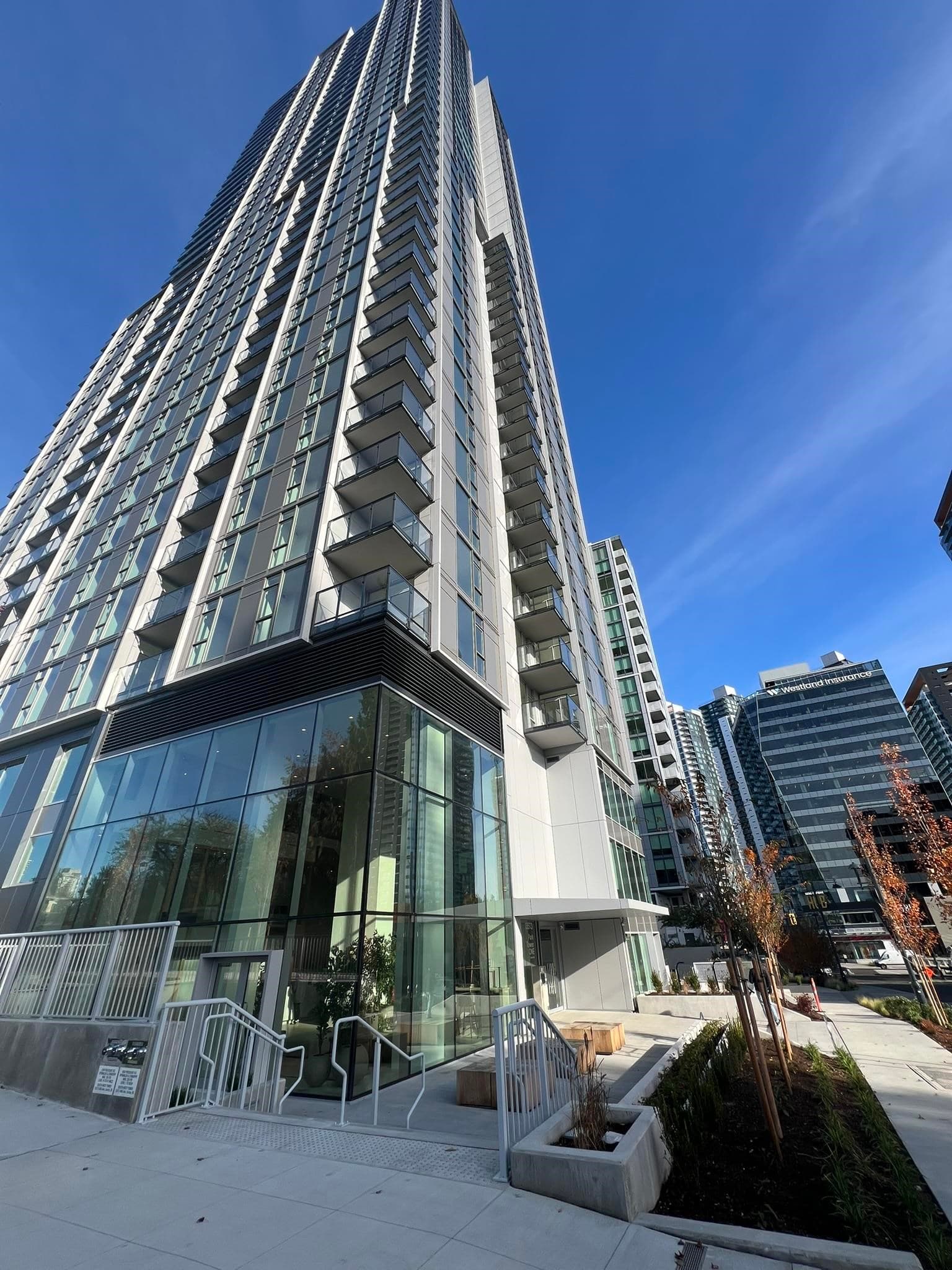 13573 98a Avenue, Surrey, V3T 4A4 — photo 1