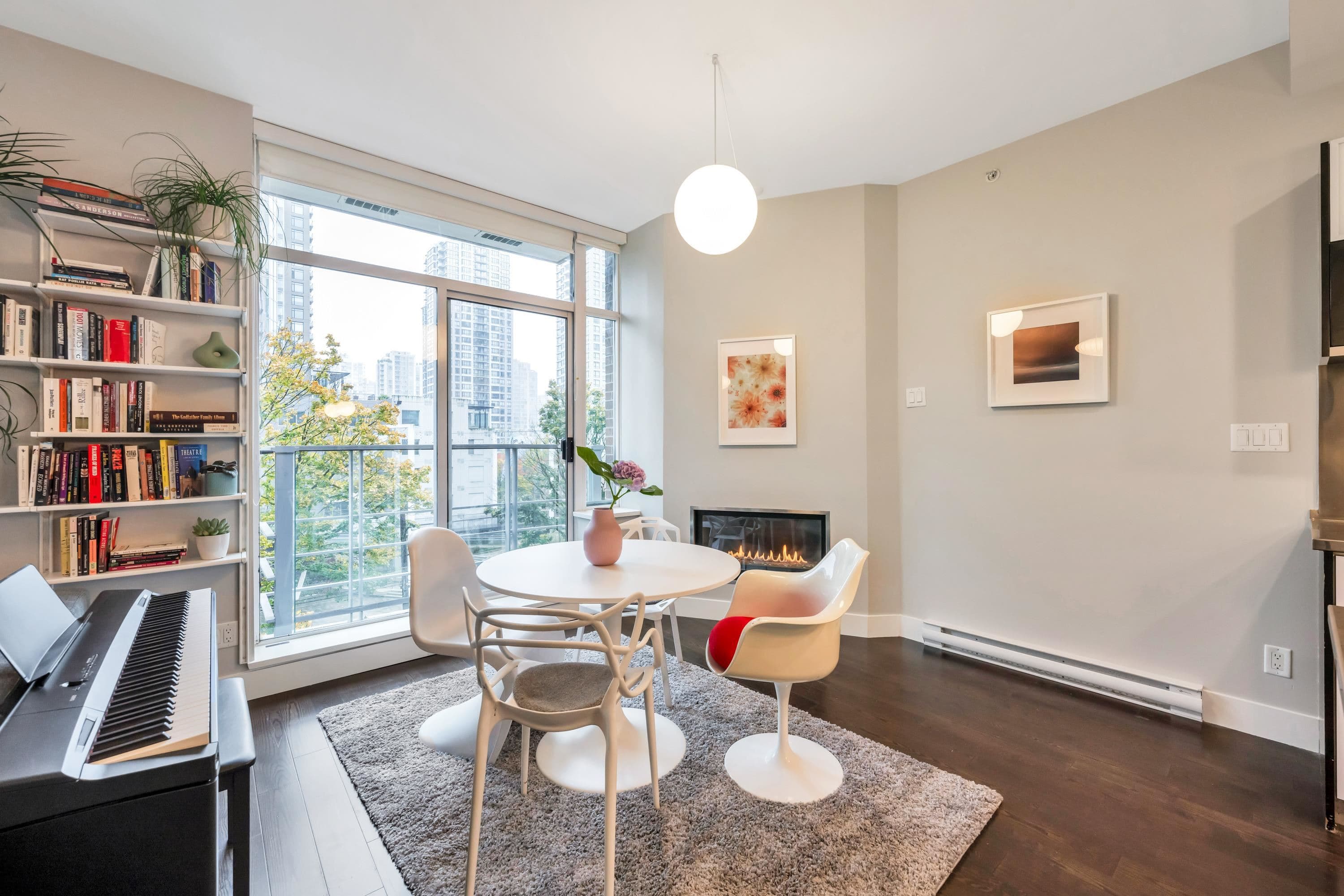 305 - 535 Smithe Street, Vancouver, V6B 0H2 — photo 3