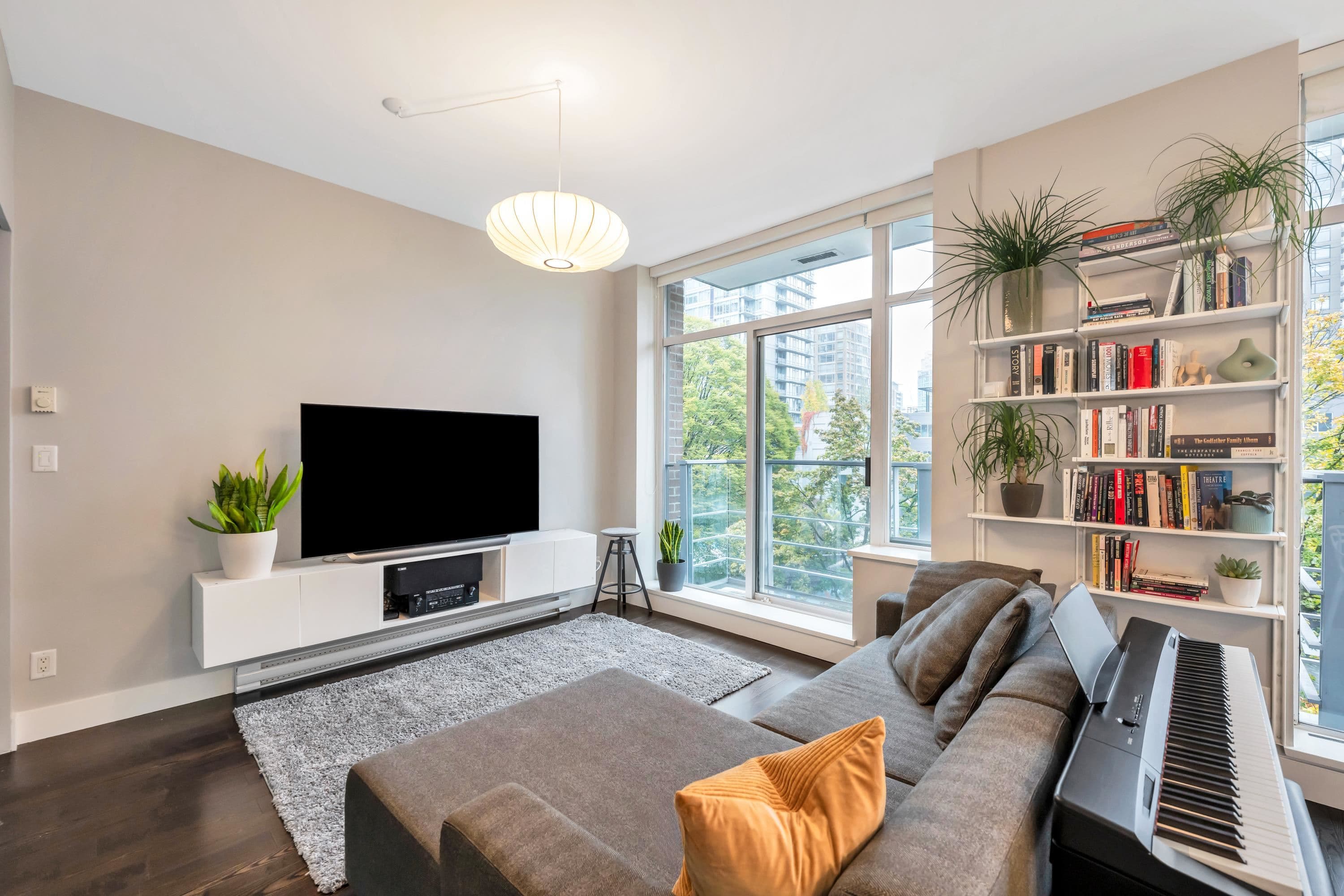 305 - 535 Smithe Street, Vancouver, V6B 0H2 — photo 4