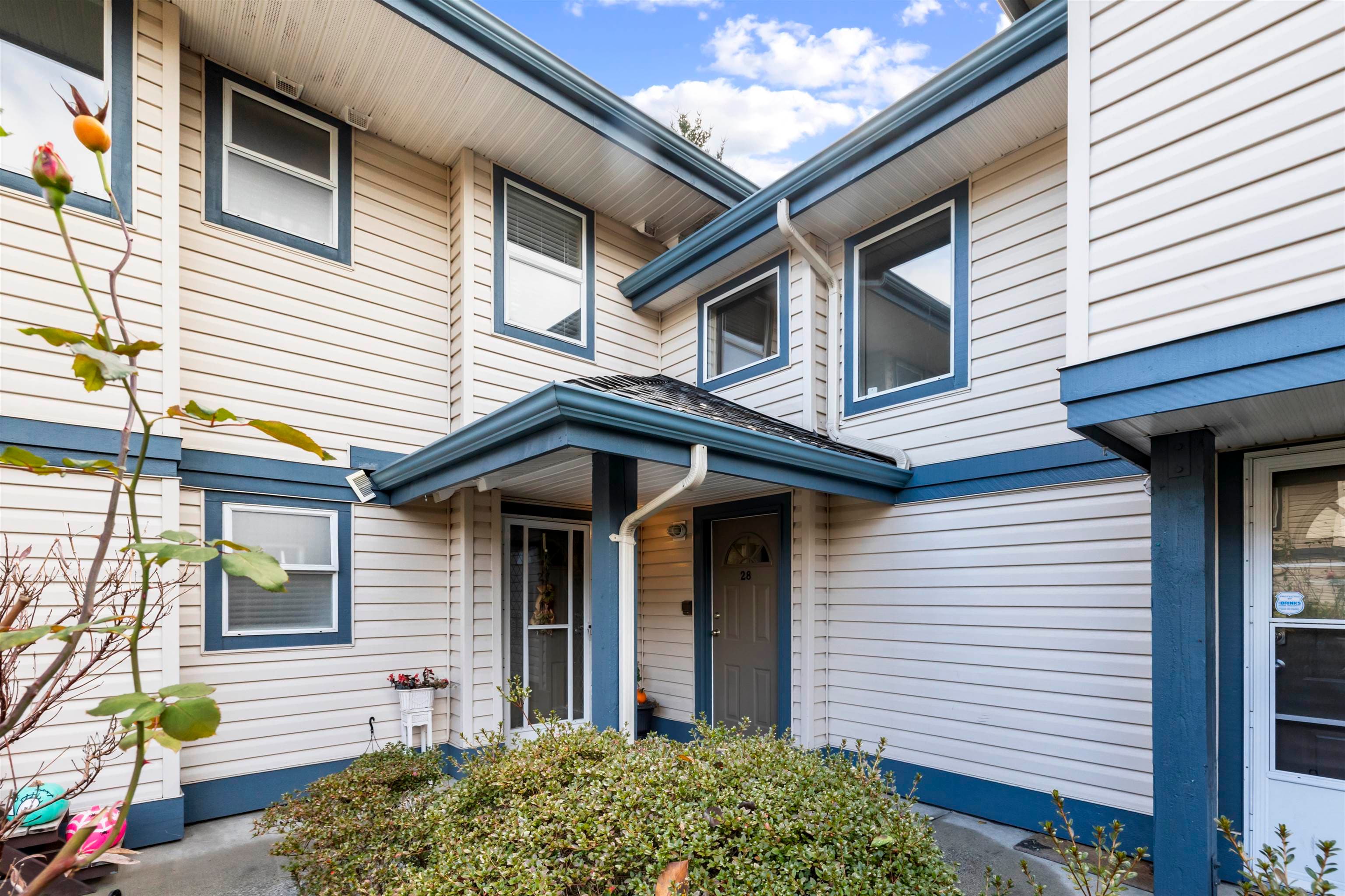 28 - 5666 208 Street, Langley, V3A 8G4 — photo 2