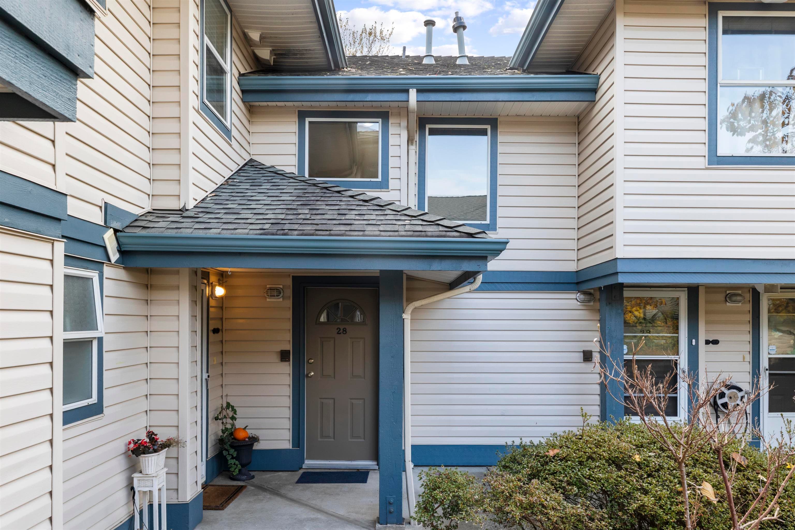 28 - 5666 208 Street, Langley, V3A 8G4 — photo 3