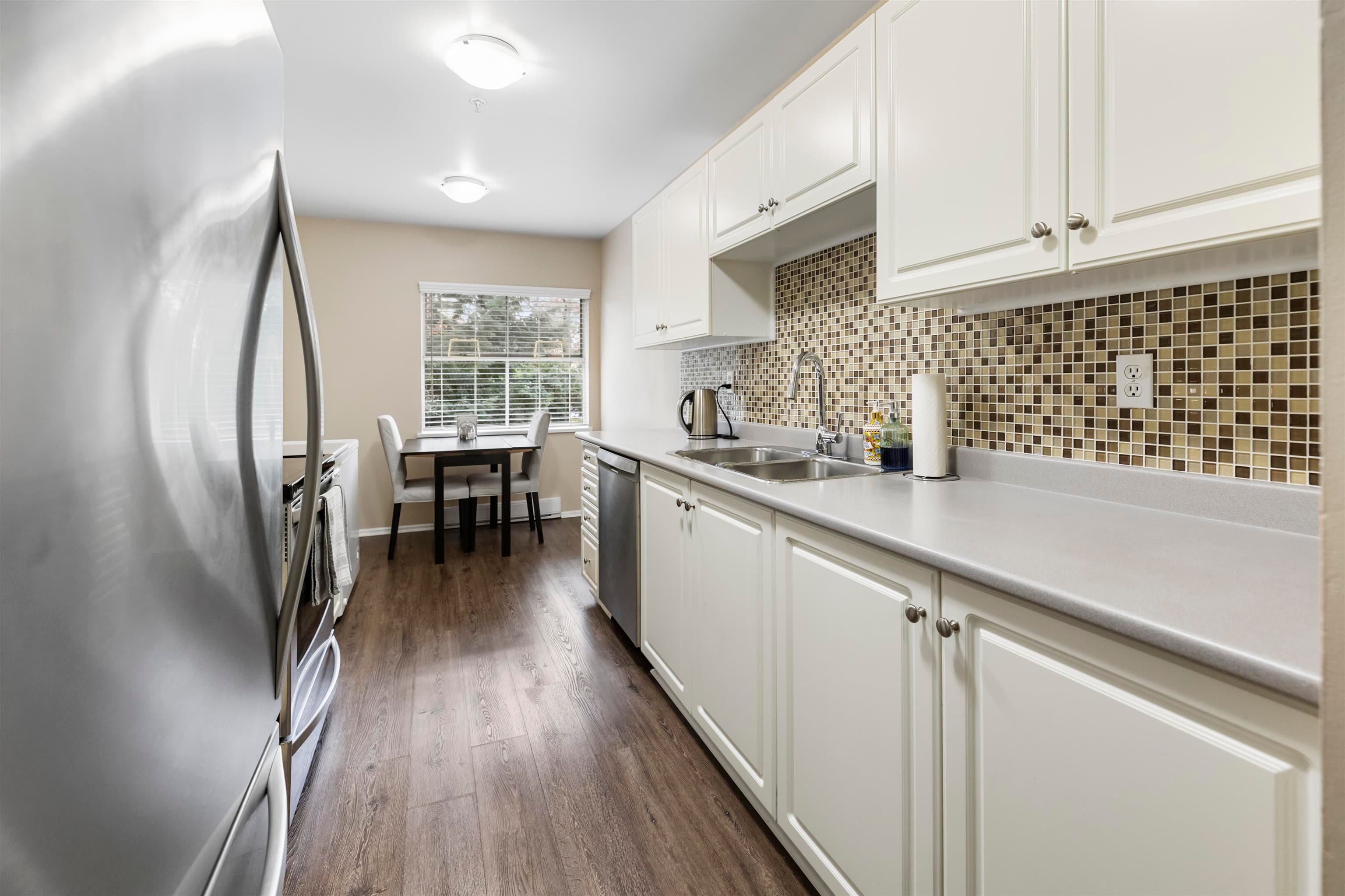 28 - 5666 208 Street, Langley, V3A 8G4 — photo 4
