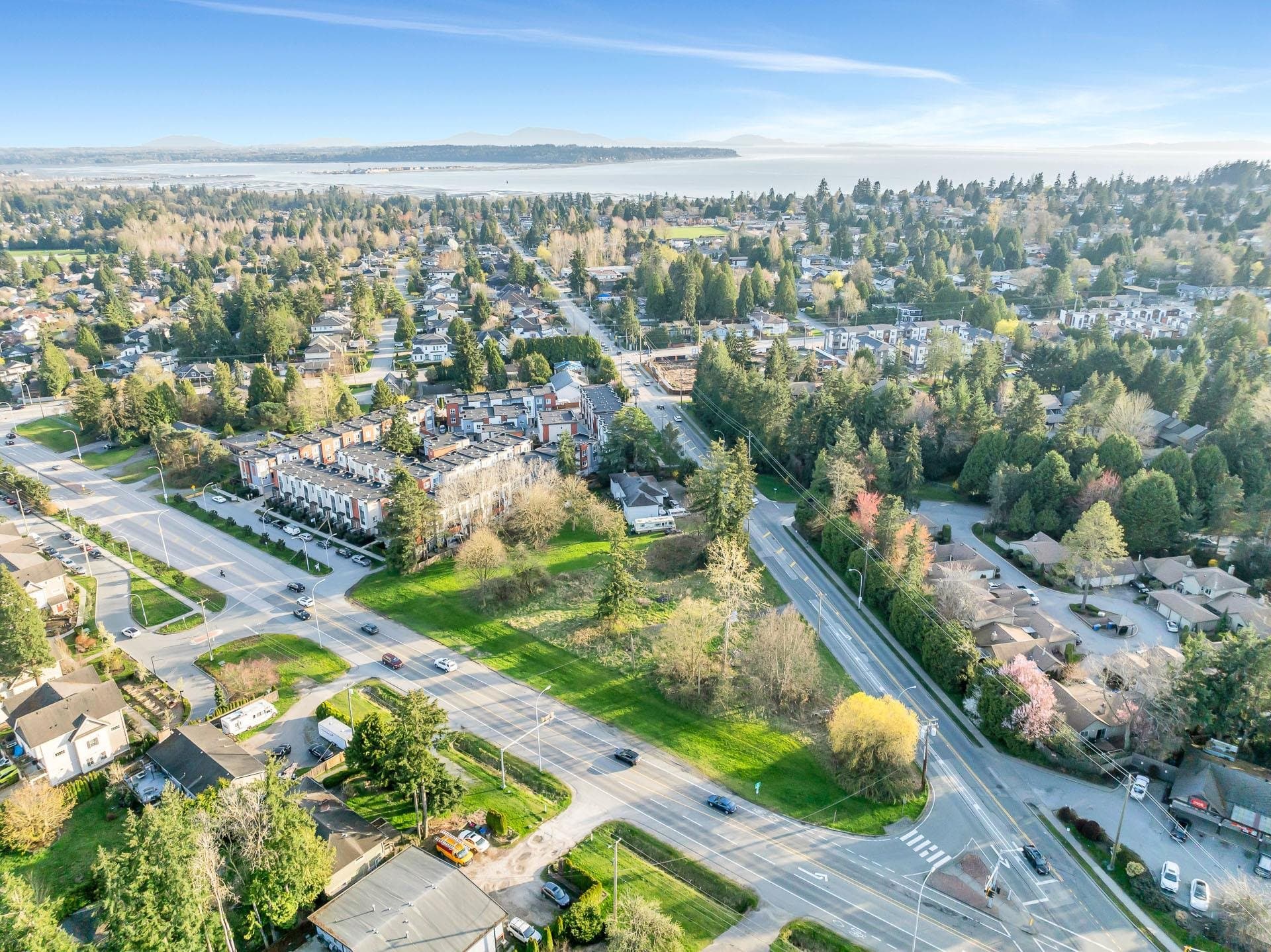 1704 160 Street, Surrey, V4A 4X2 — photo 2