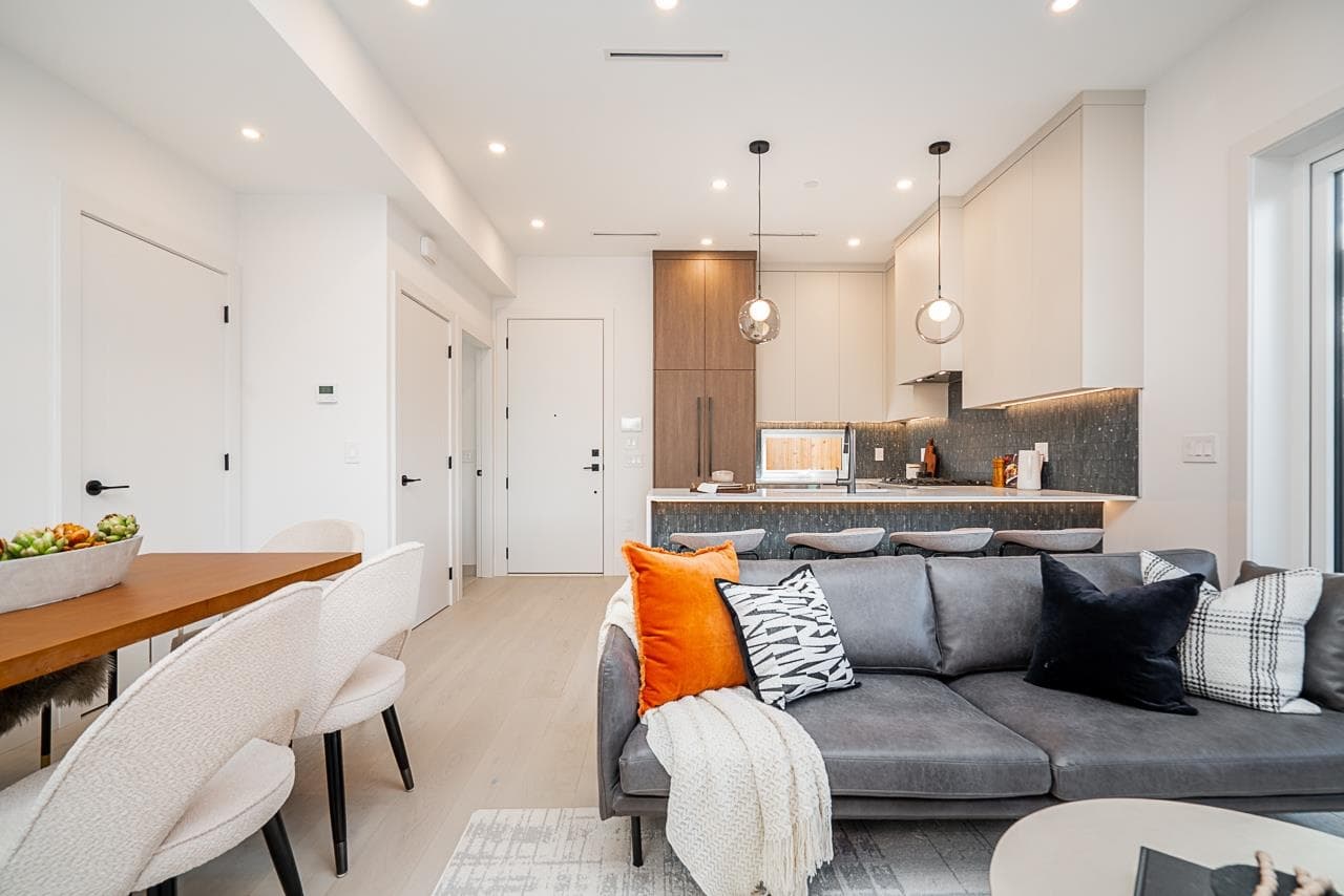2 - 2460 Adanac Street, Vancouver, V5K 2M4 — photo 4