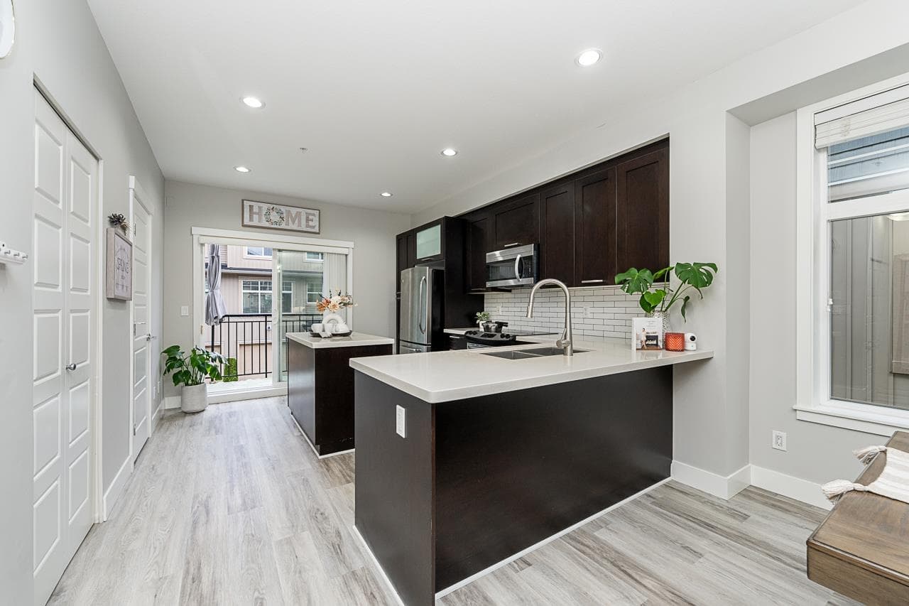 42 - 20966 77a Avenue, Langley, V2Y 0K9 — photo 3