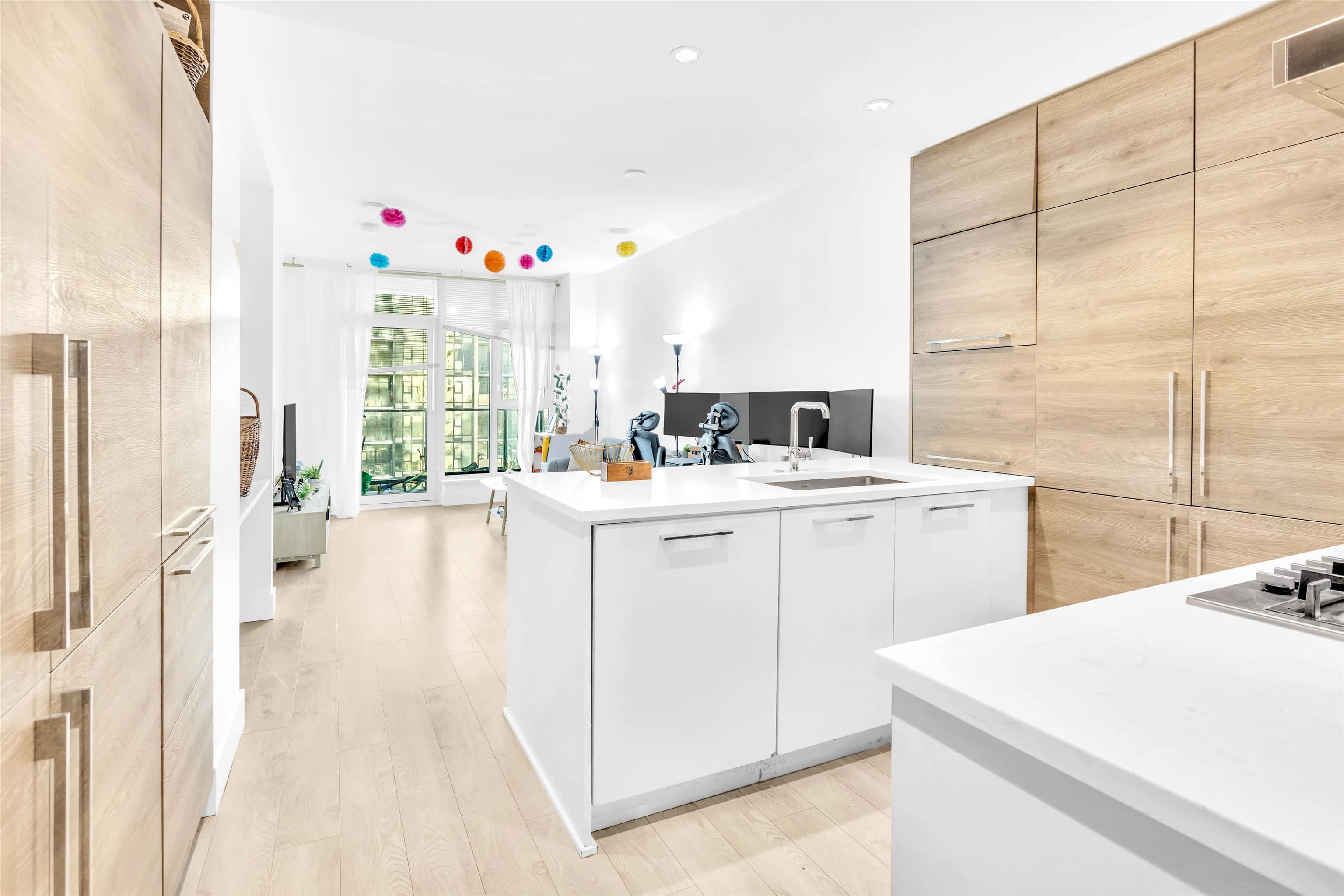 1411 - 7303 Noble Lane, Burnaby, V3N 0H2 — photo 2