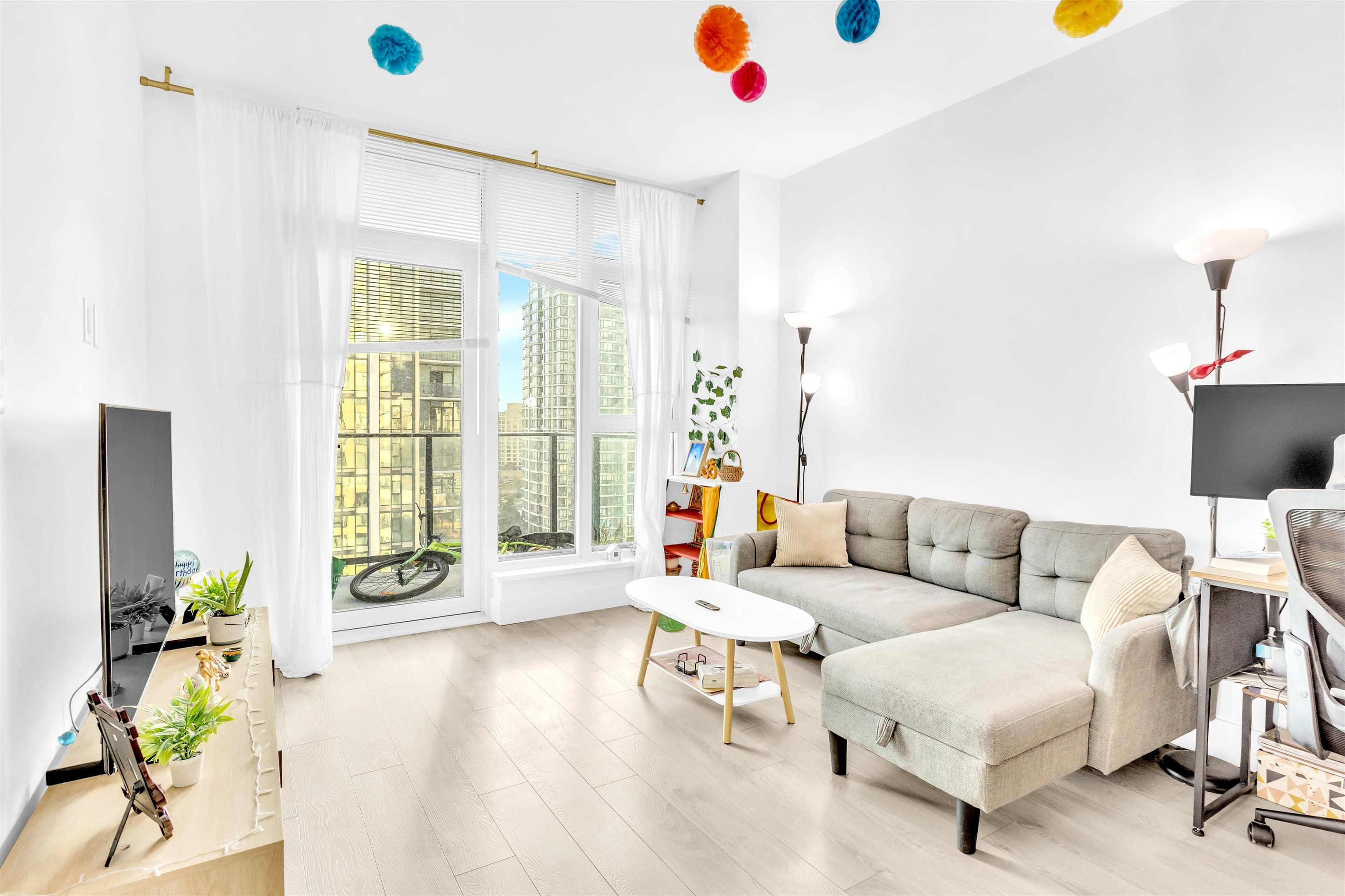 1411 - 7303 Noble Lane, Burnaby, V3N 0H2 — photo 4