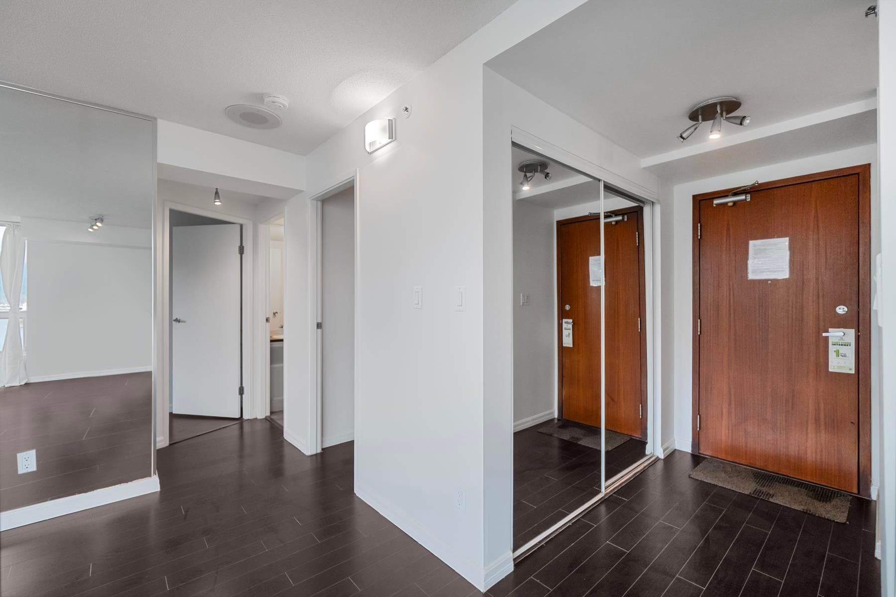 1704 - 555 Jervis Street, Vancouver, V6E 4N1 — photo 3