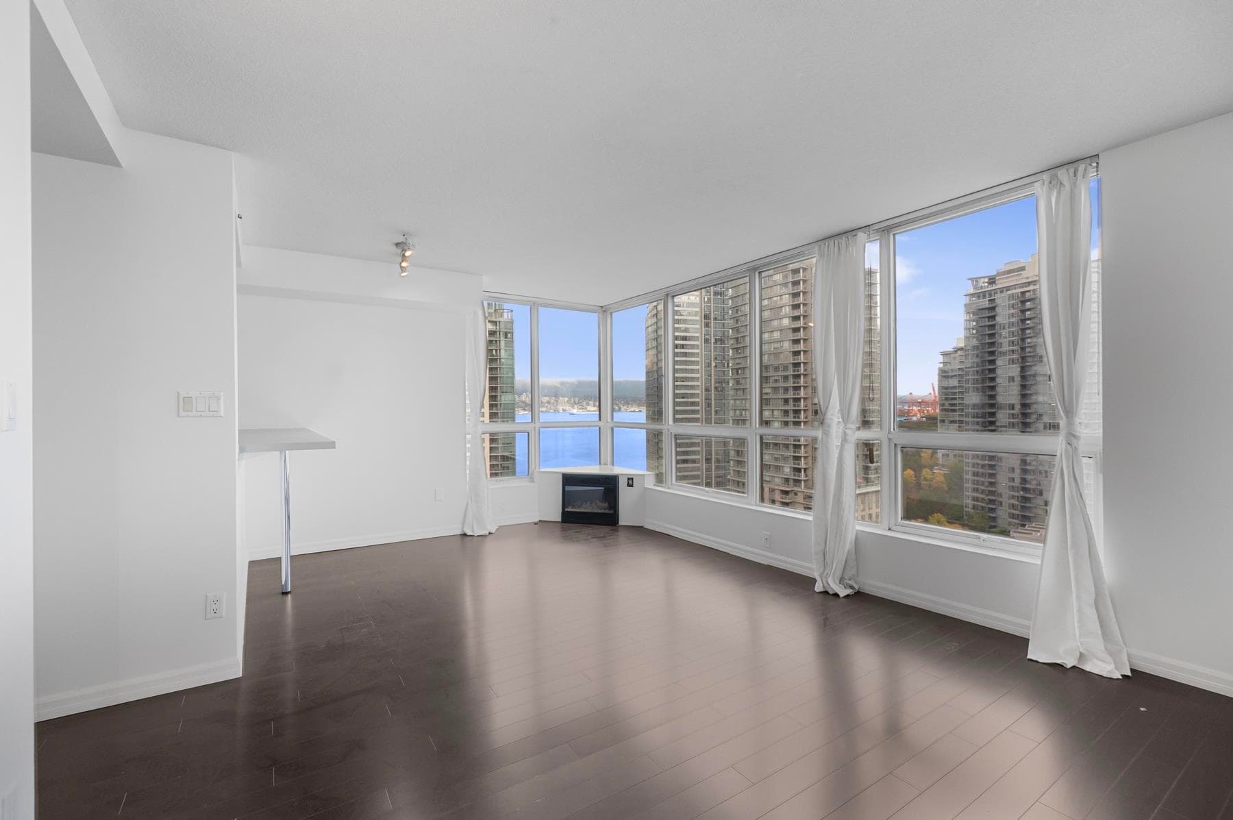 1704 - 555 Jervis Street, Vancouver, V6E 4N1 — photo 5