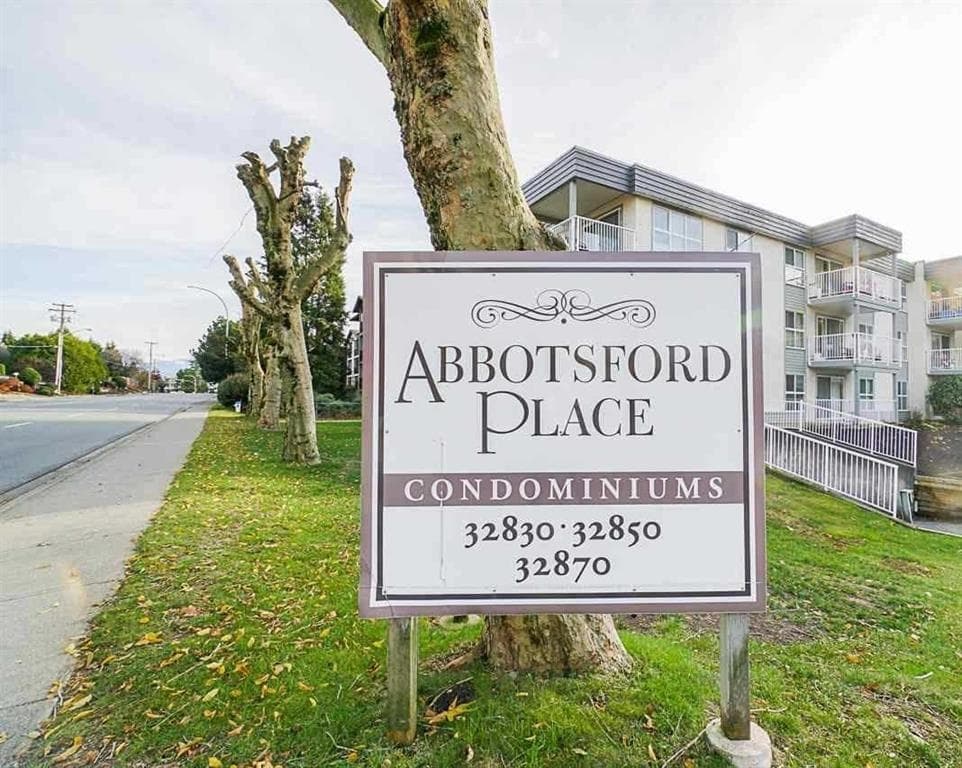 433 - 32830 George Ferguson Way, Abbotsford, V2S 7K1 — photo 1