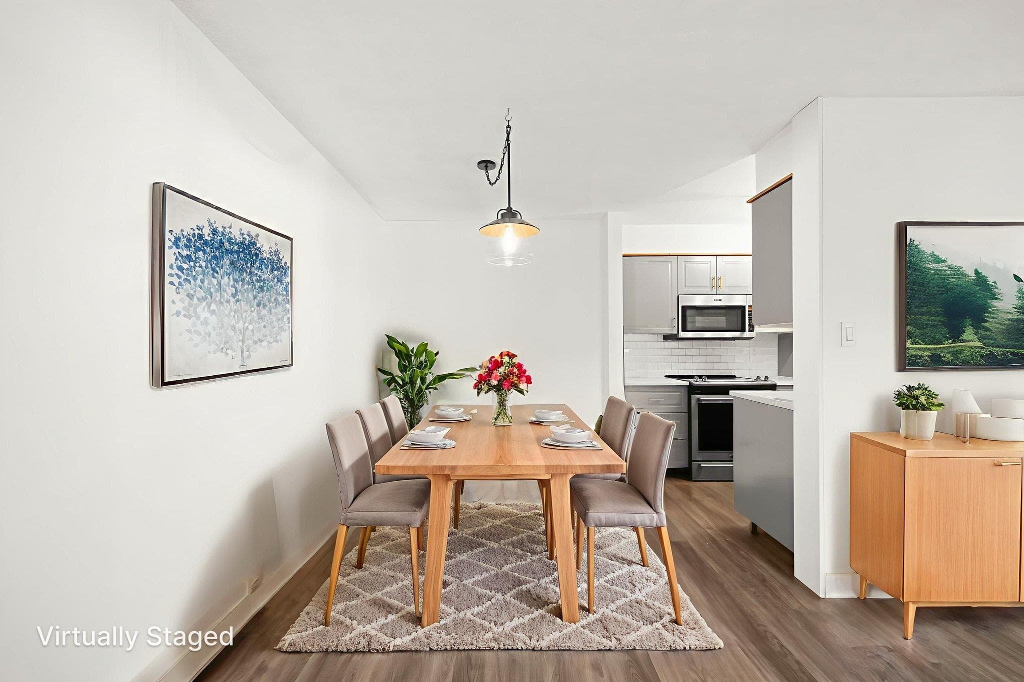 110 - 9847 Manchester Drive, Burnaby, V3N 4P4 — photo 1