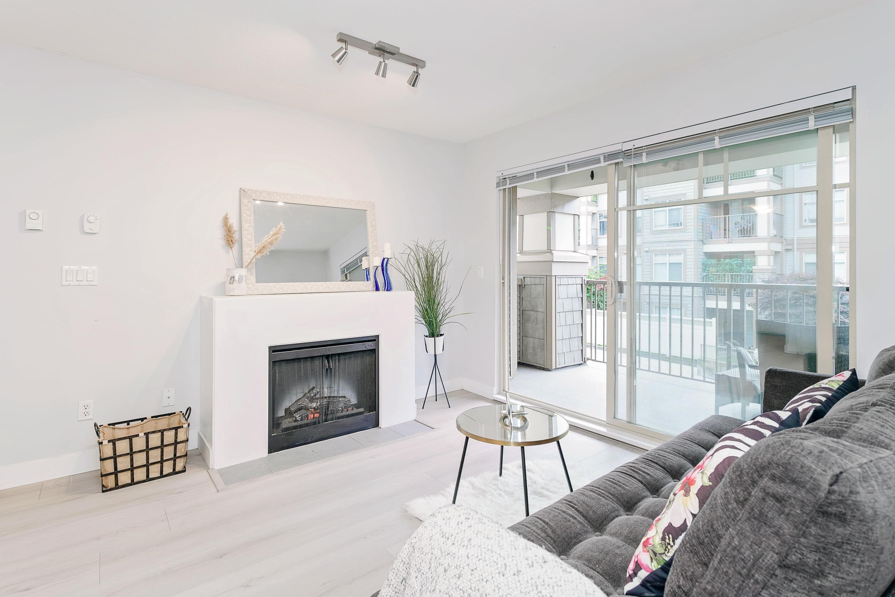 208 - 12248 224 Street, Maple Ridge