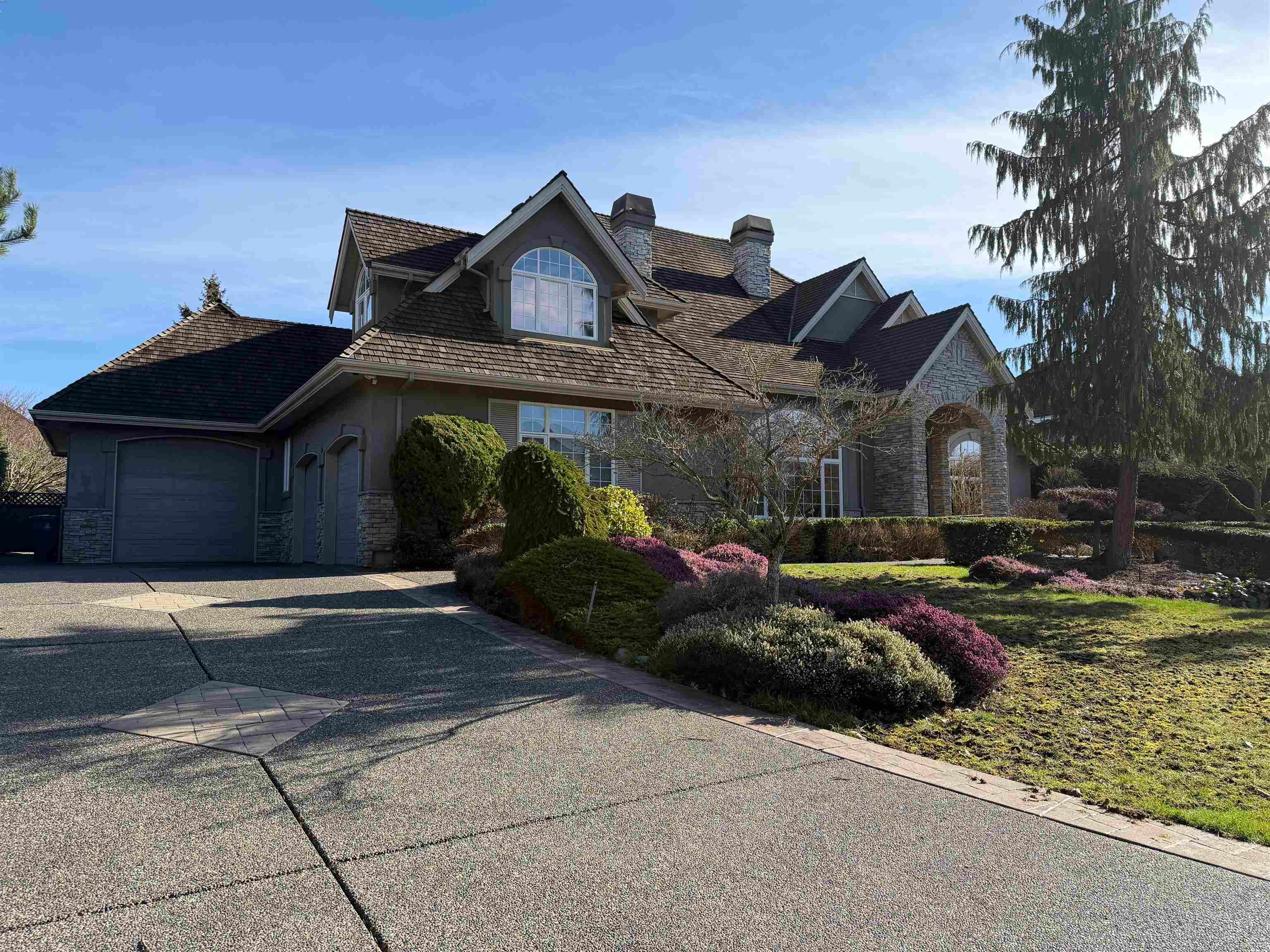 2122 138 Street, Surrey — sold