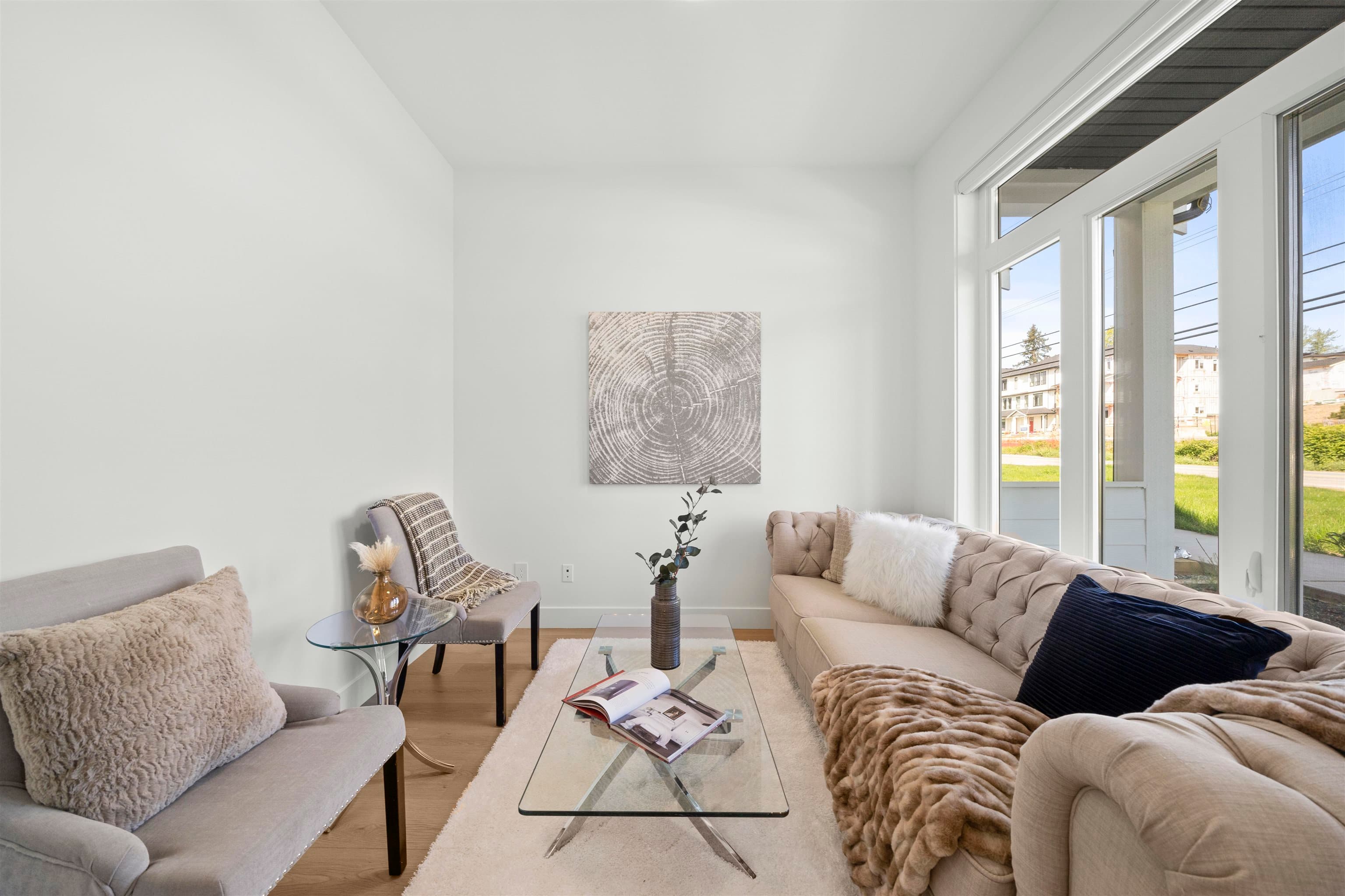 16722 16 Avenue, Surrey, V3S 9X7 — photo 2