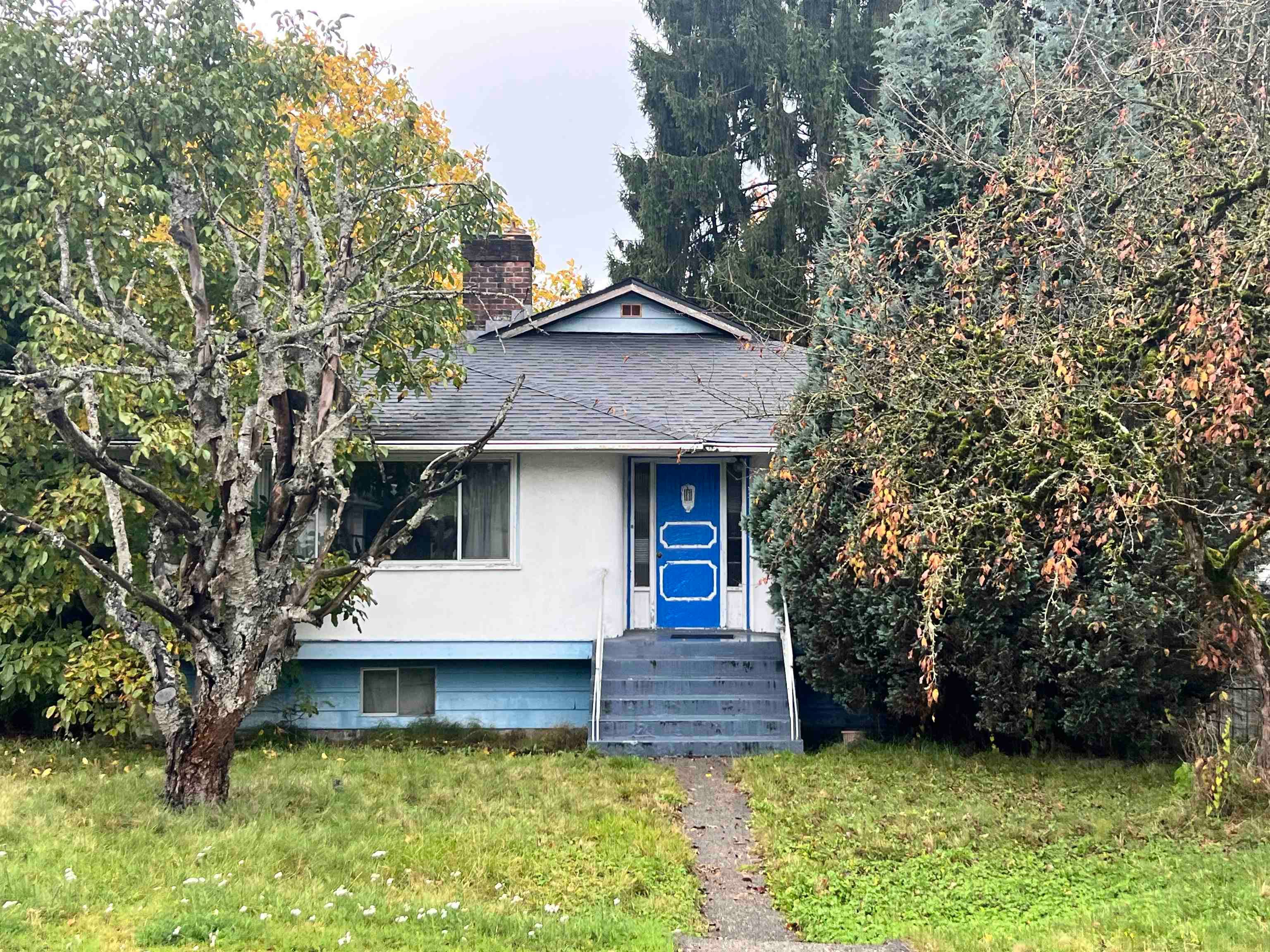 113 Ovens Avenue, New Westminster — sold