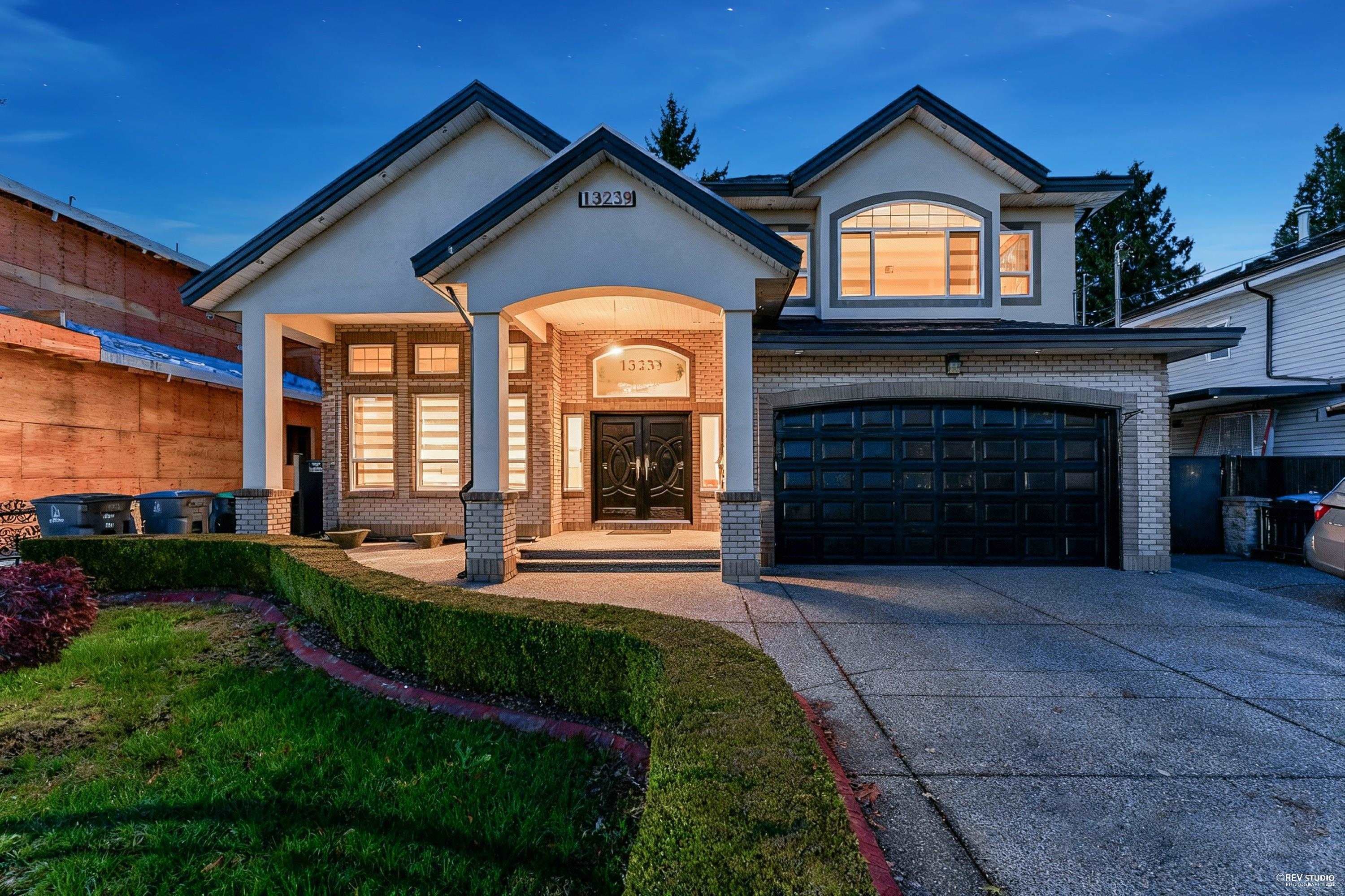 13239 89 Avenue, Surrey