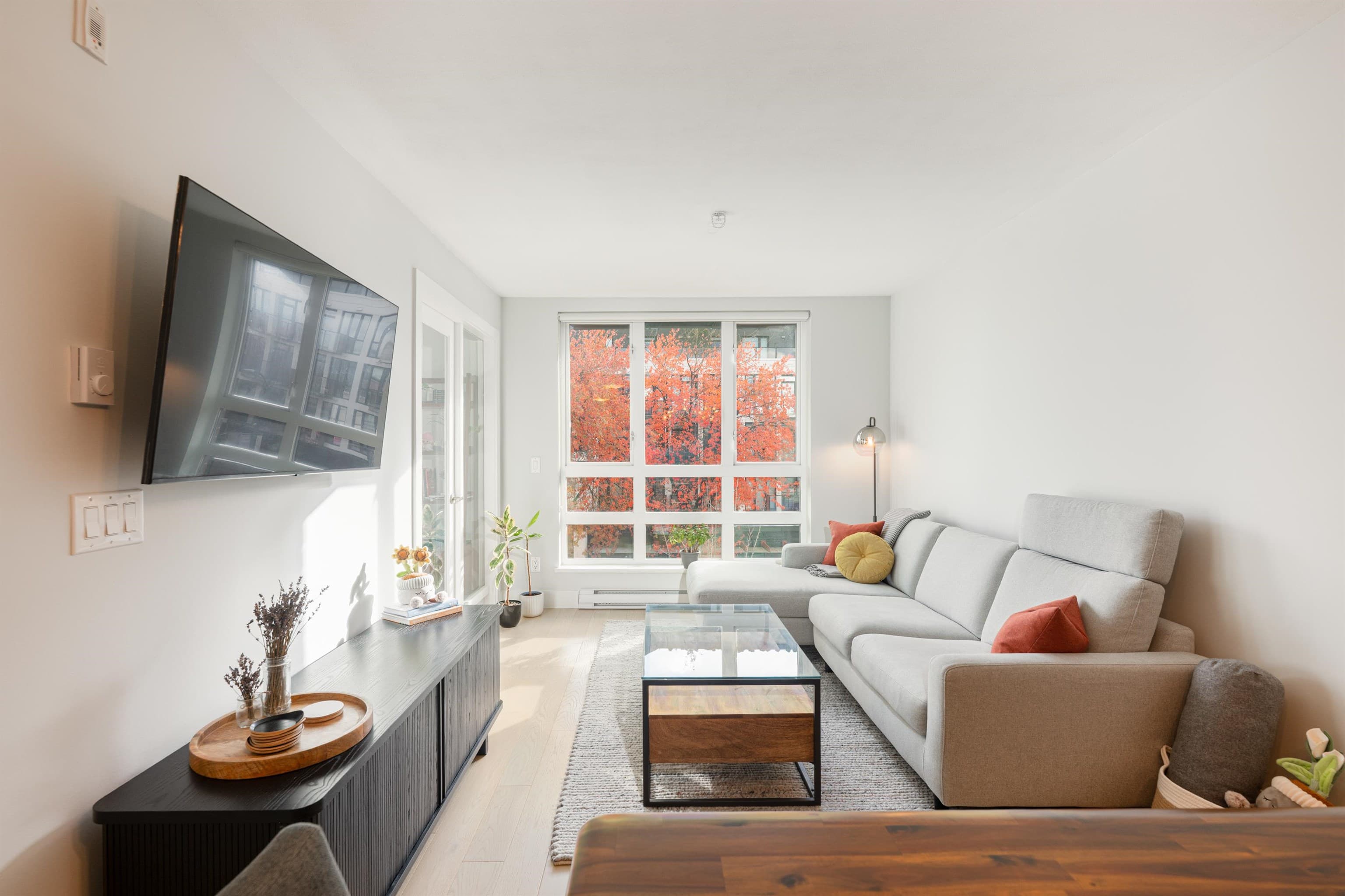 406 - 2477 Carolina Street, Vancouver