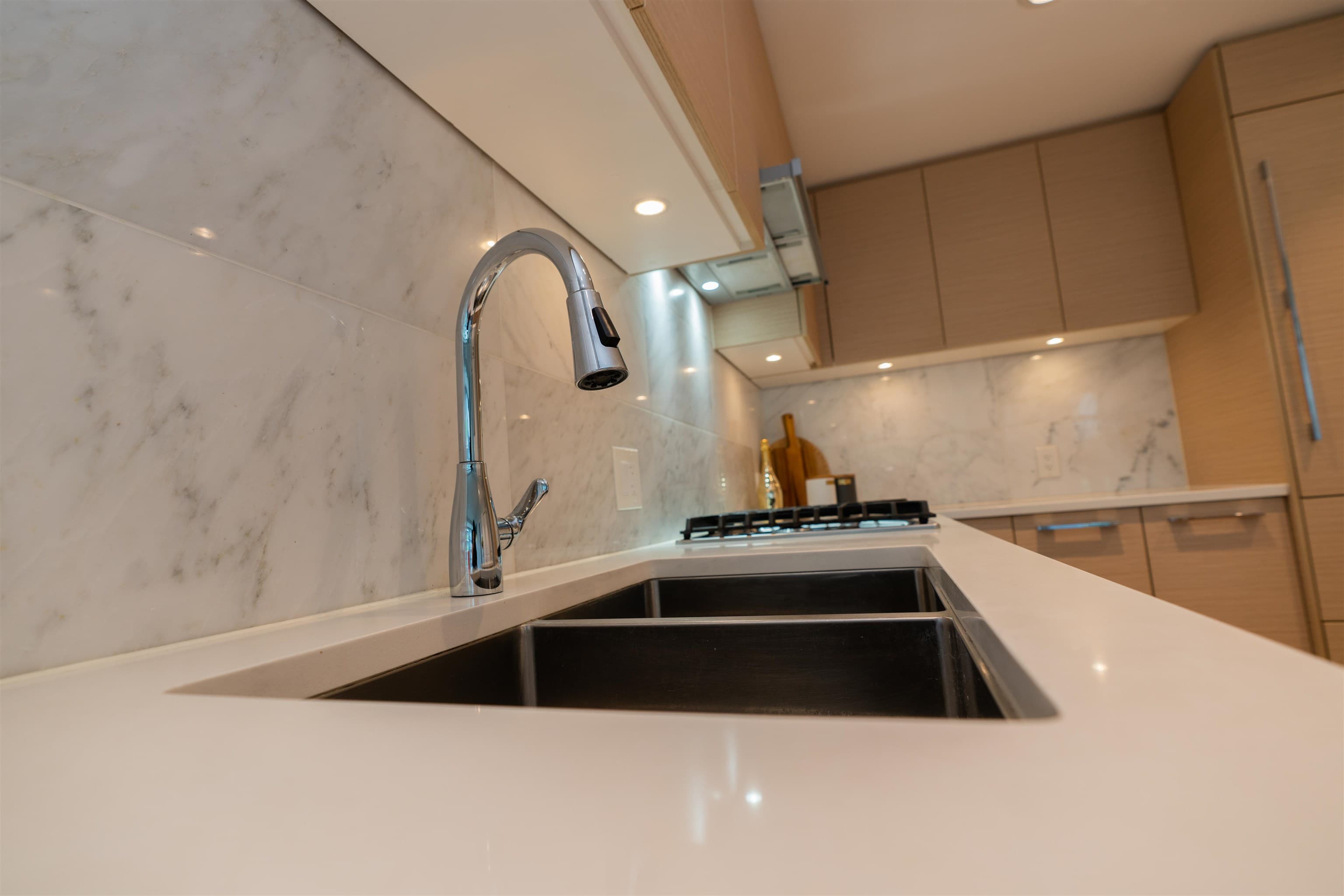 1005 - 6700 Dunblane Avenue, Burnaby, V5H 0J3 — photo 5