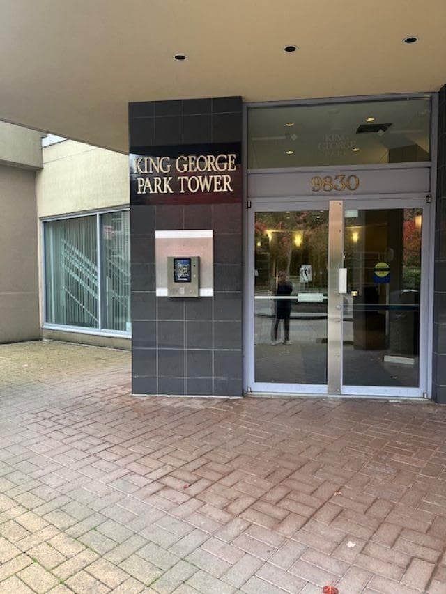 1505 - 9830 Whalley Boulevard, Surrey, V3T 5S7 — photo 2
