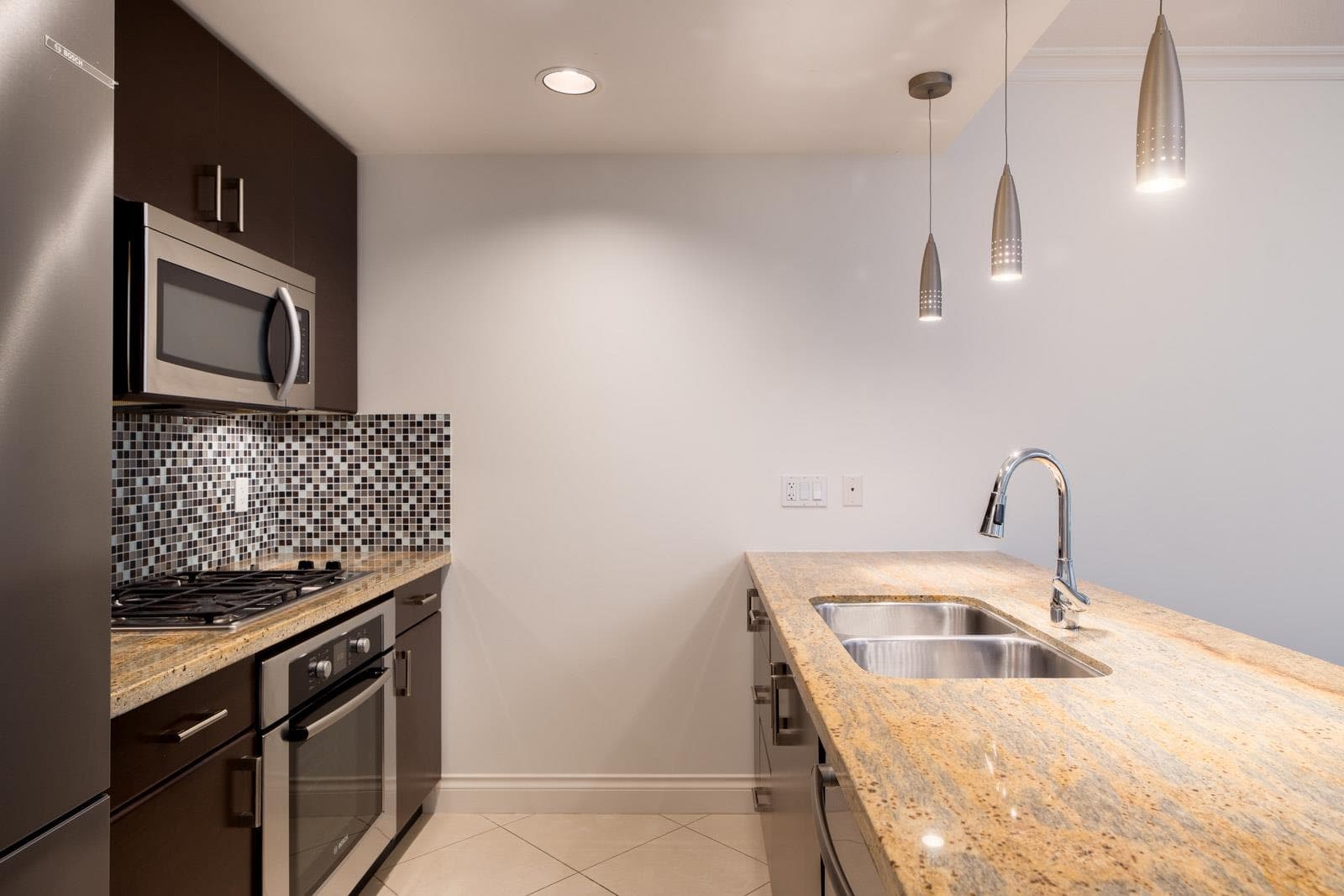 205 - 172 Victory Ship Way, North Vancouver, V7L 0B5 — photo 2