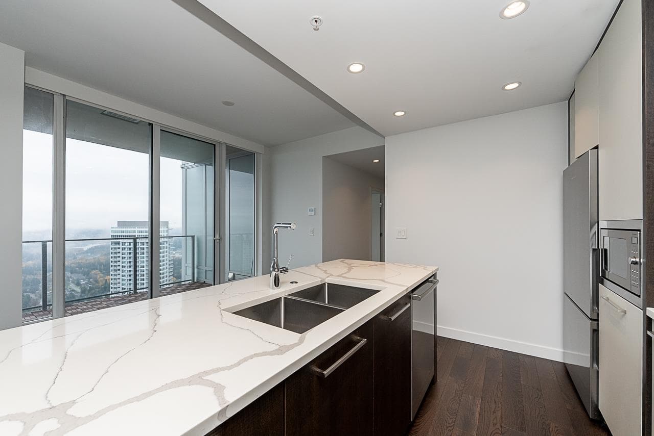 4601 - 567 Clarke Road, Coquitlam, V3J 0K7 — photo 3