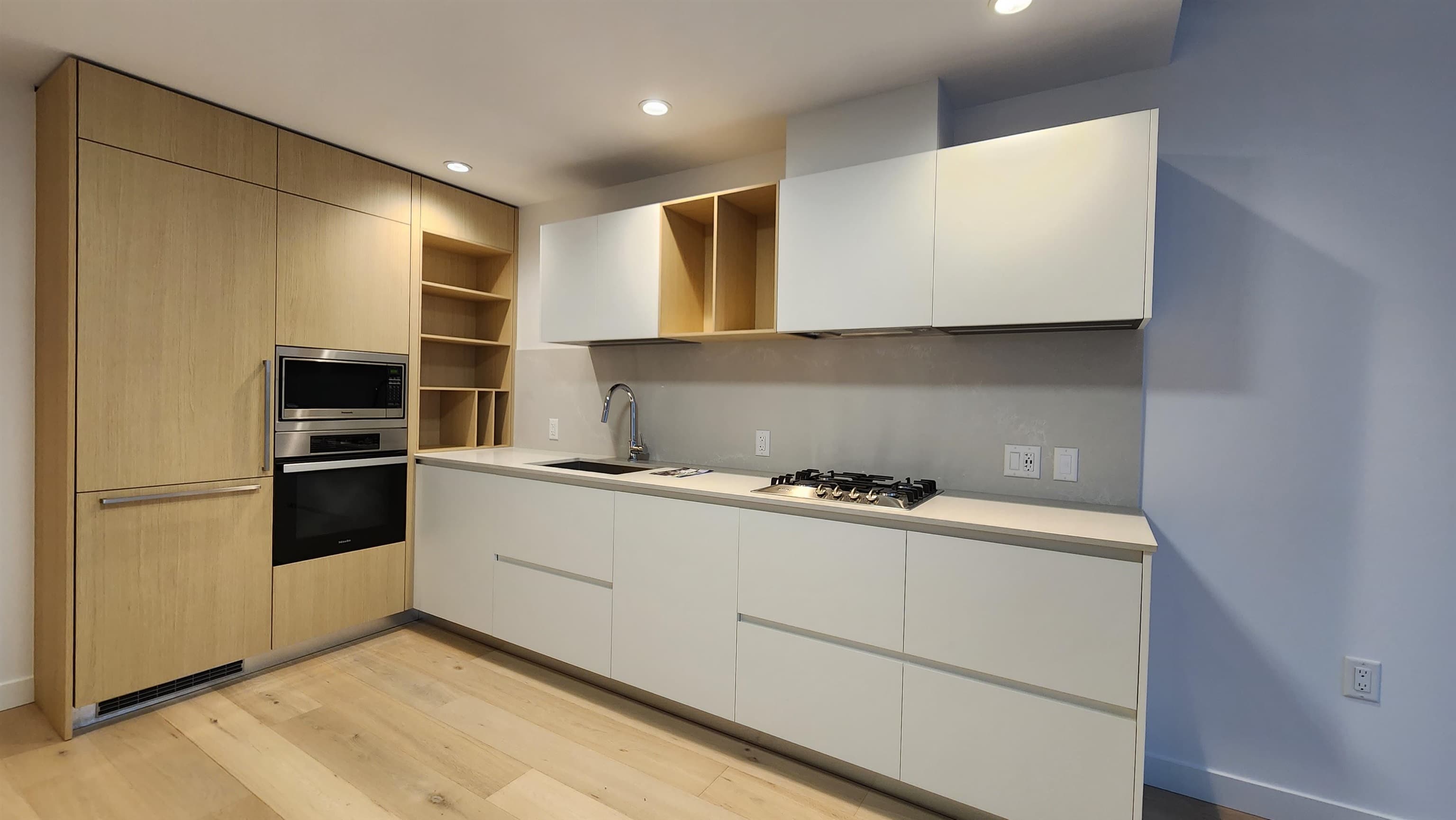 1603 - 6000 Mckay Avenue, Burnaby, V5H 0K2 — photo 4