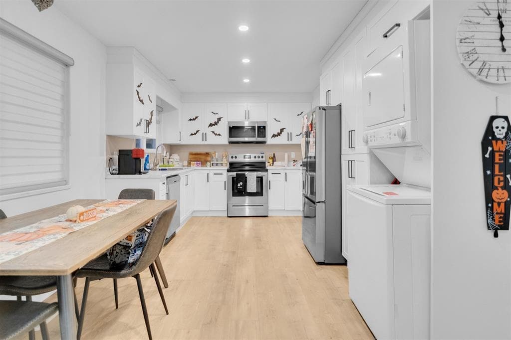 2042 Bowler Drive, Surrey, V4A 6S6 — photo 5