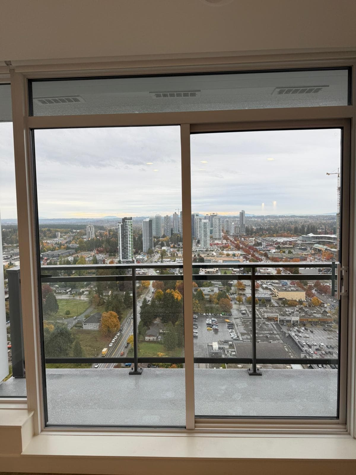 3403 - 13675 107a Avenue, Surrey, V3X 0T2 — photo 4