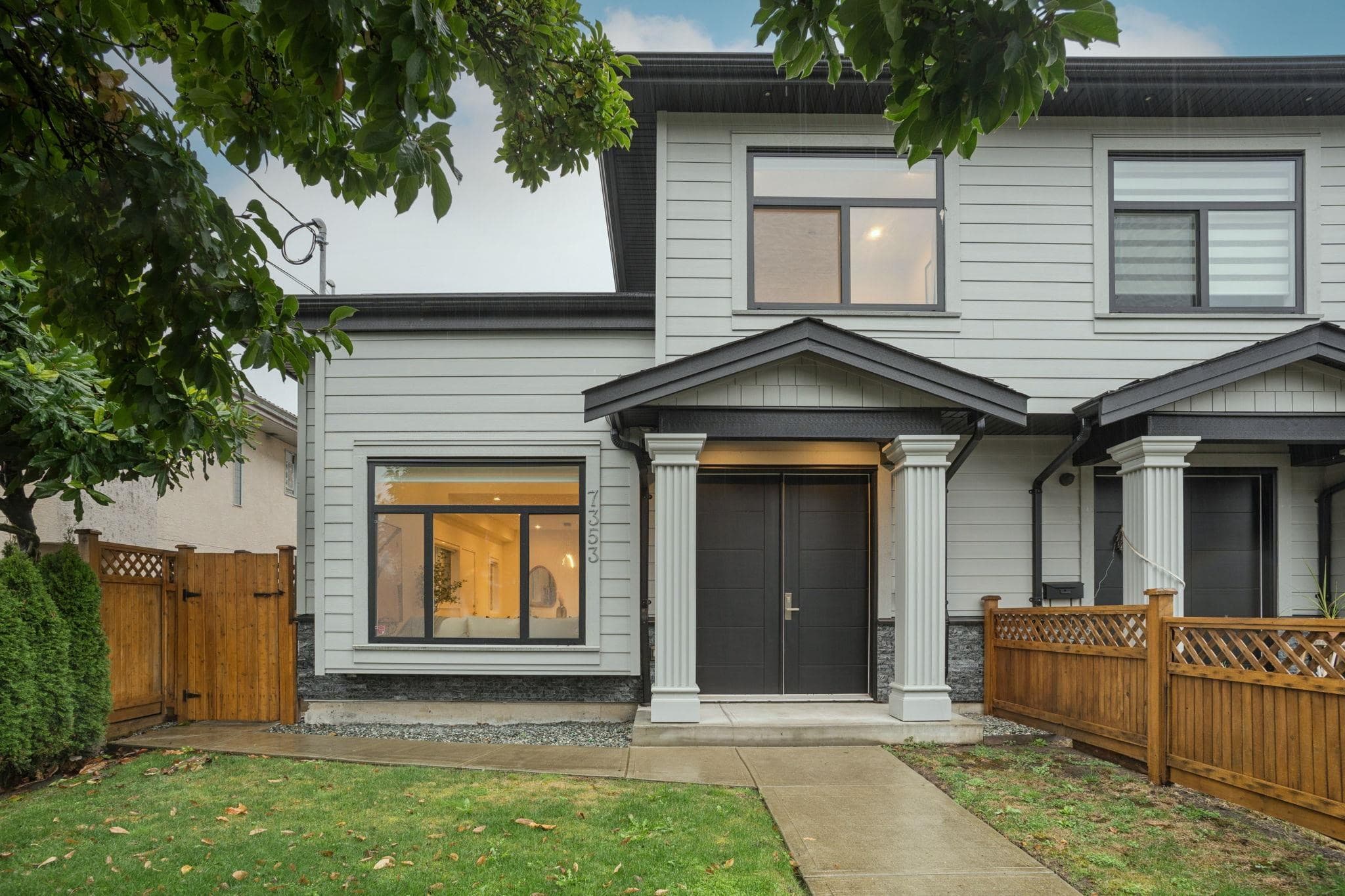 7353 14th Avenue, Burnaby, V3N 1Z7 — photo 2