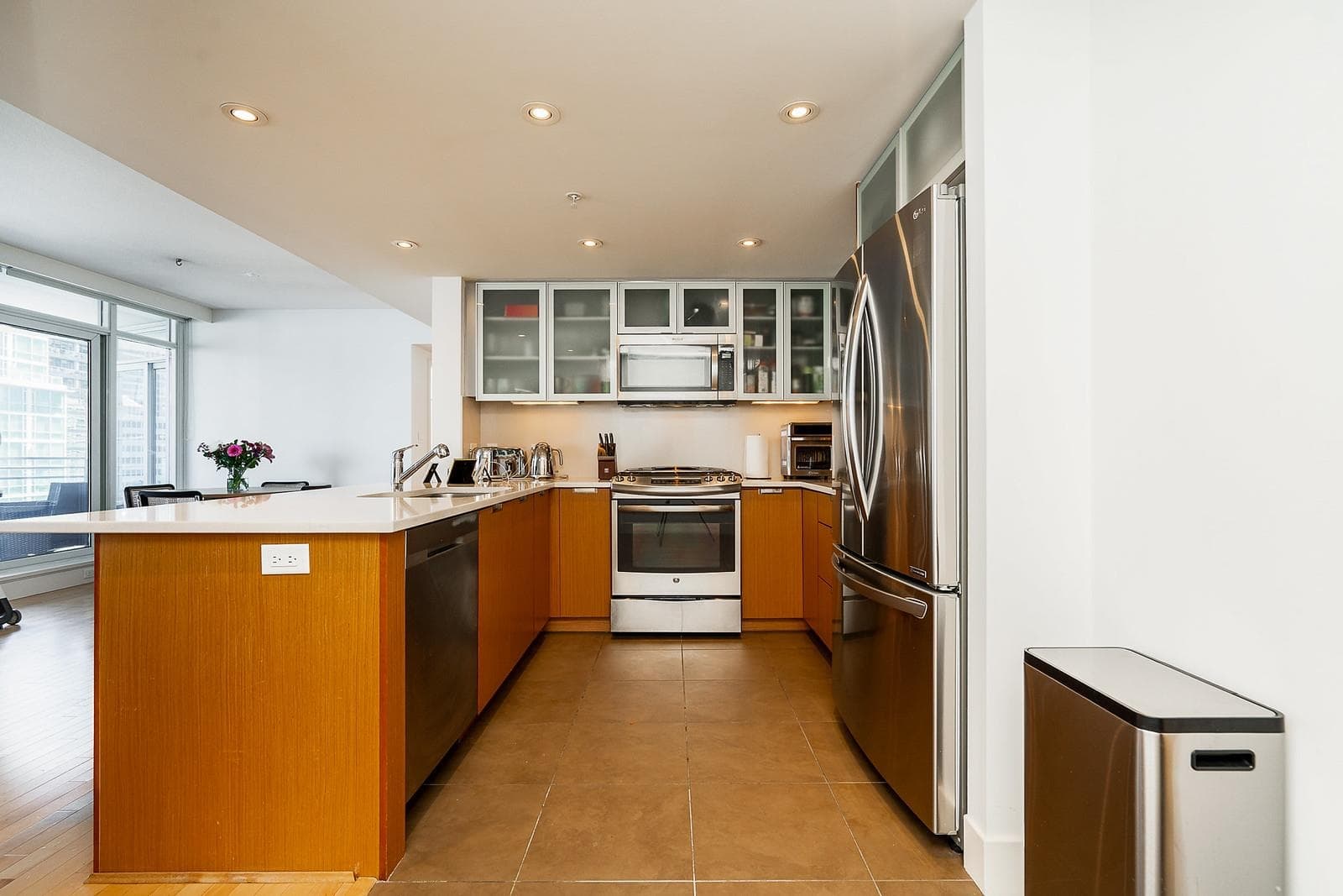 1904 - 1205 W Hastings Street, Vancouver, V6E 4T7 — photo 4