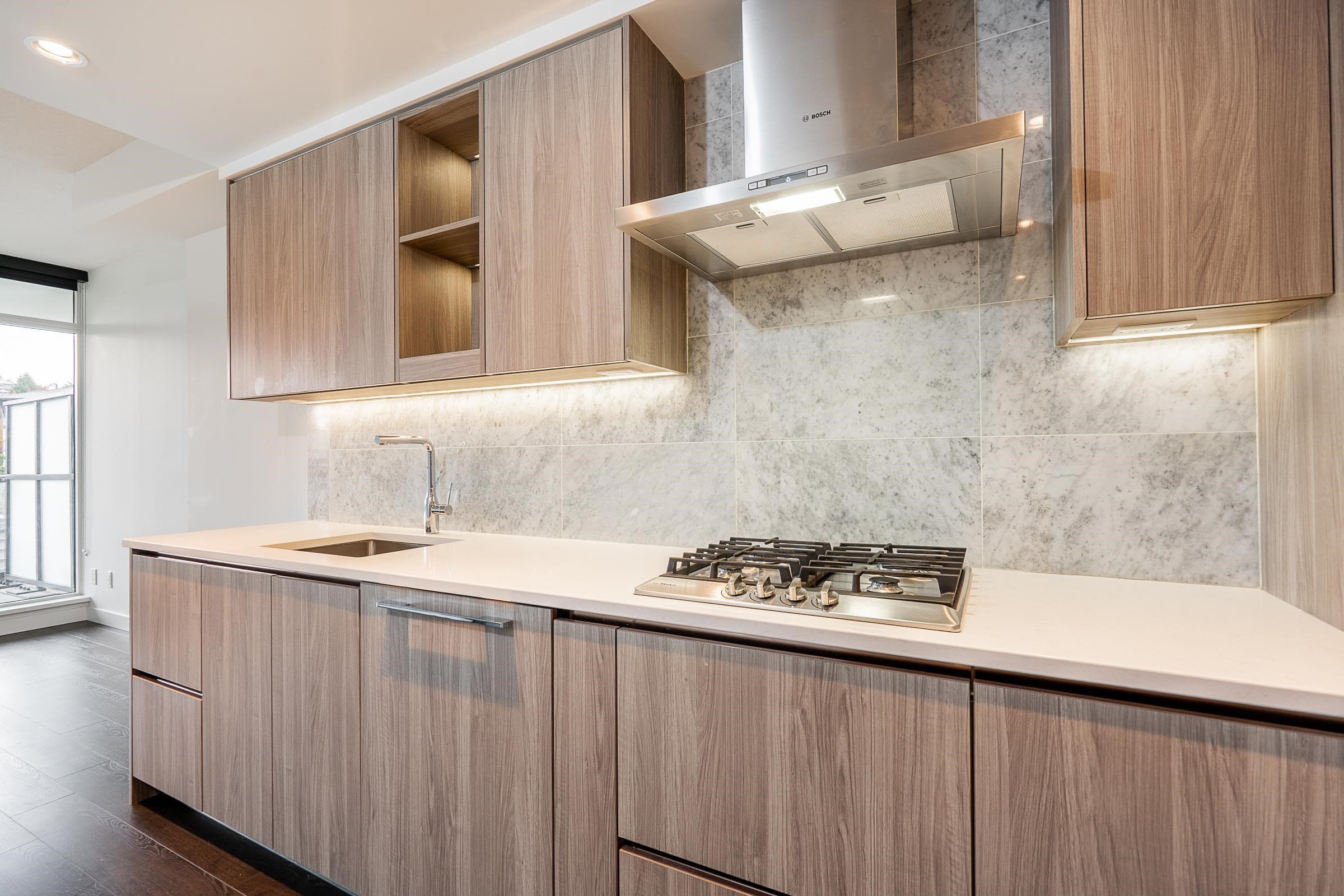 306 - 4730 Lougheed Highway, Burnaby, V5C 0M9 — photo 4