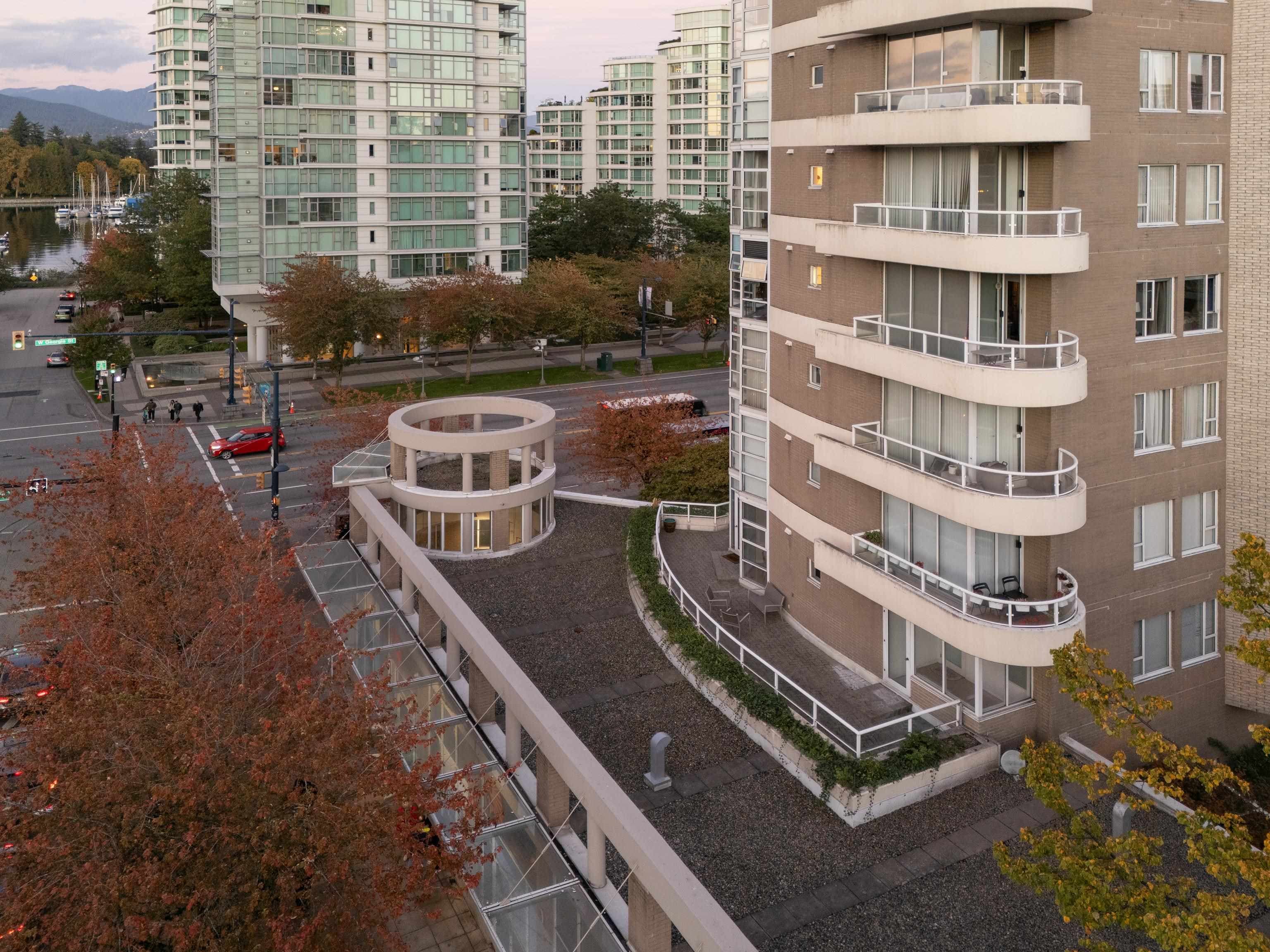 201 - 1788 W Georgia Street, Vancouver
