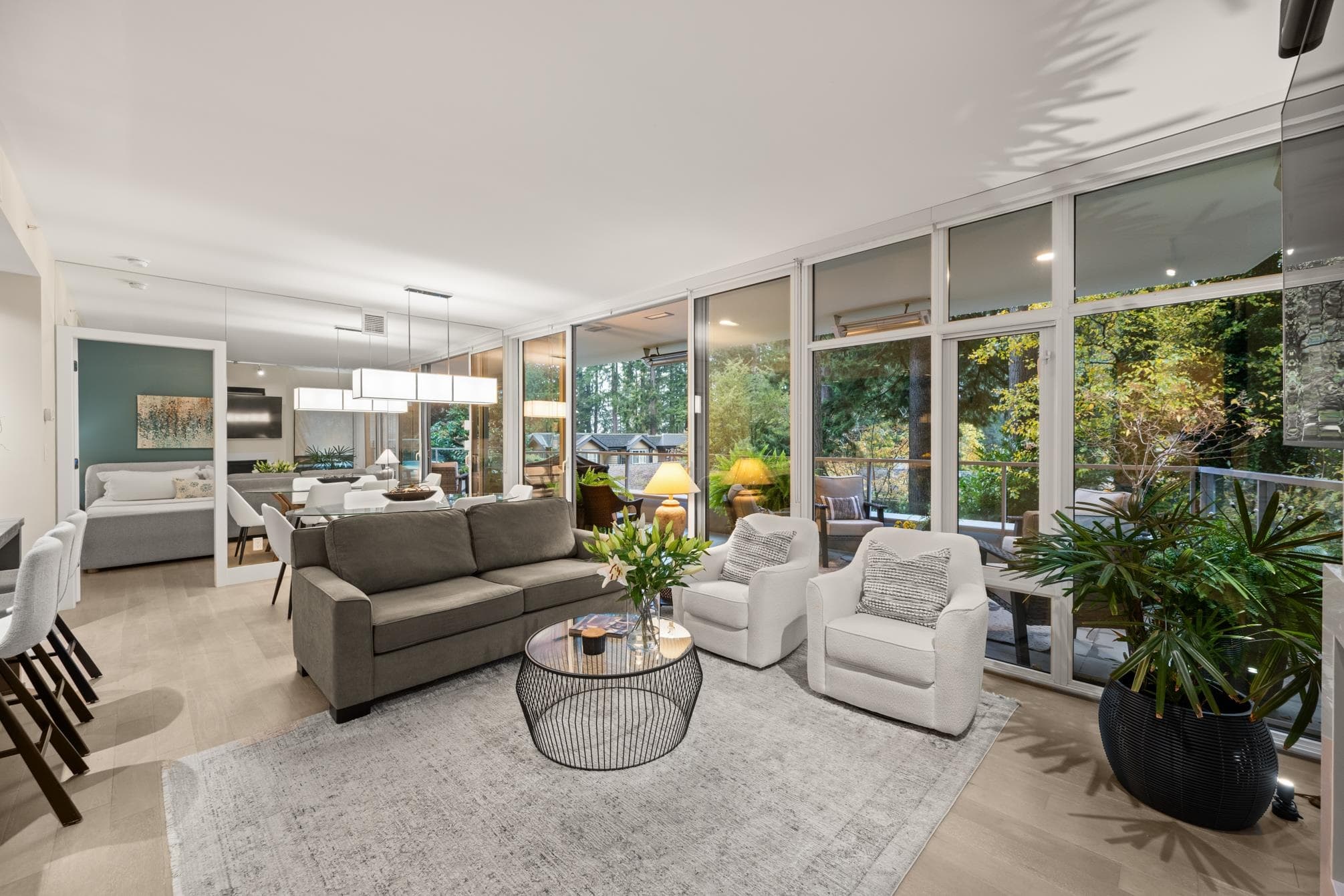206 - 1501 Vidal Street, White Rock, V4B 0B5 — photo 3