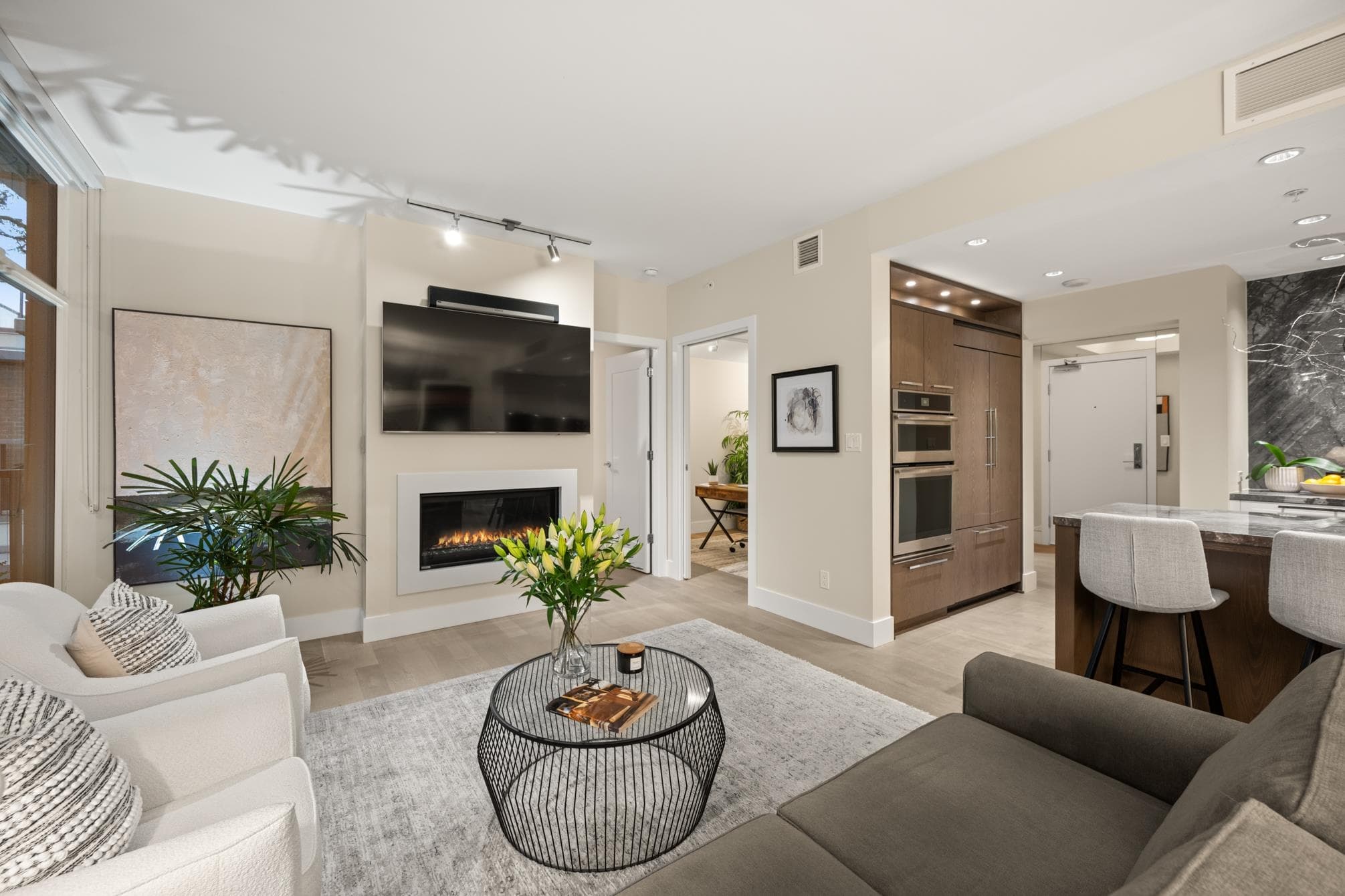 206 - 1501 Vidal Street, White Rock, V4B 0B5 — photo 4