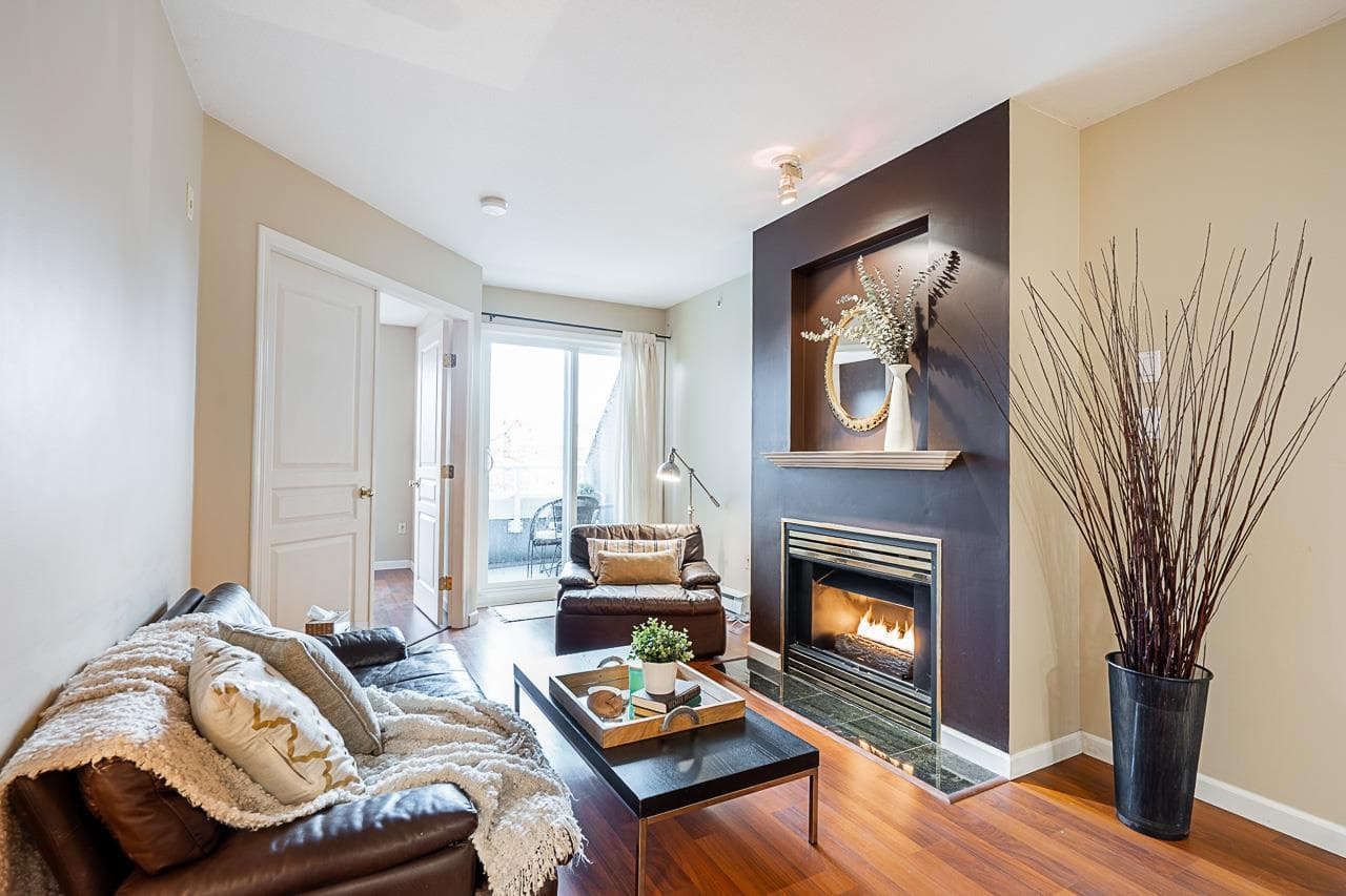 PH17 - 760 Kingsway, Vancouver, V5V 3C1 — photo 3