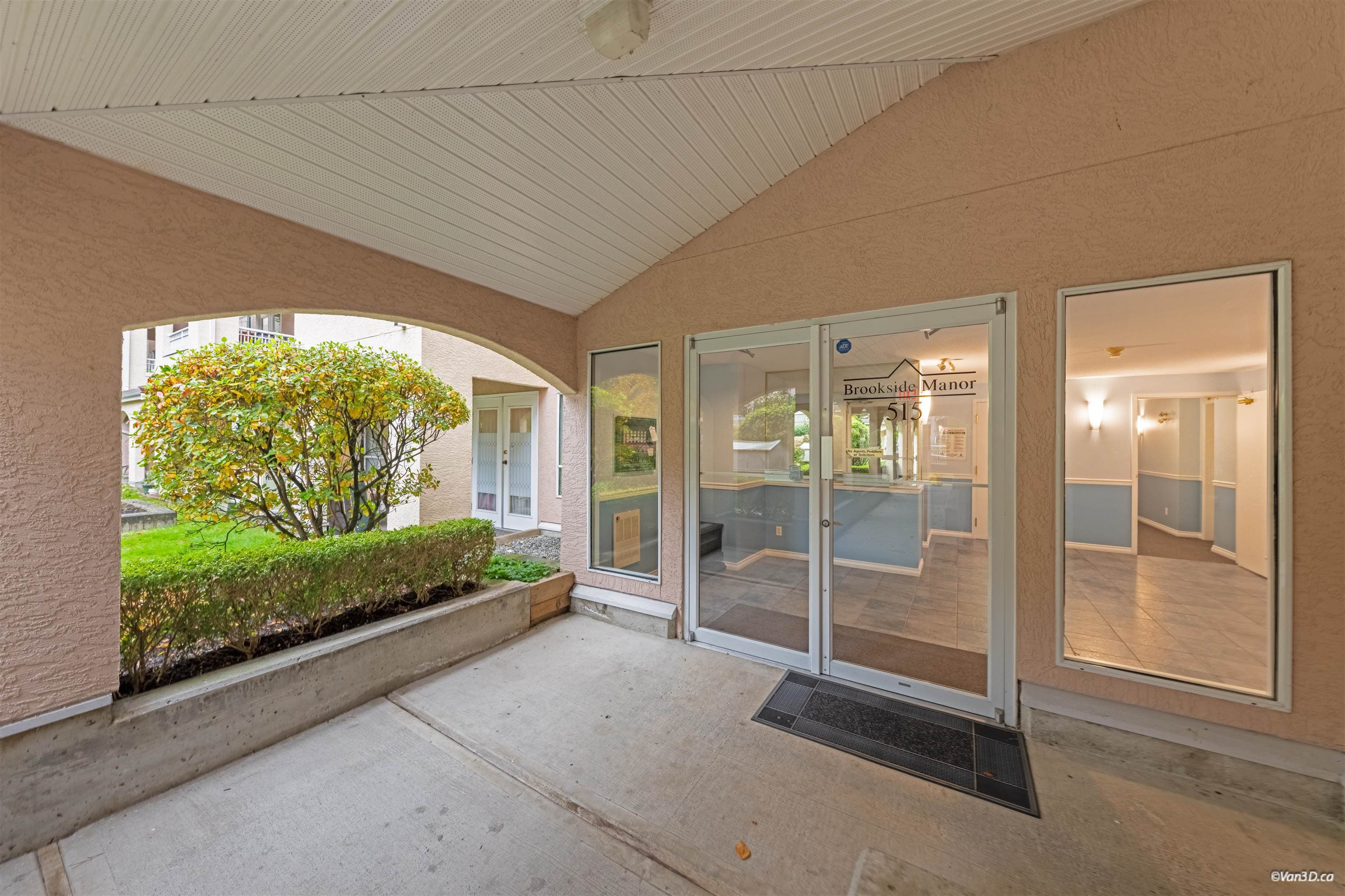 208 - 515 Whiting Way, Coquitlam, V3J 7W9 — photo 4