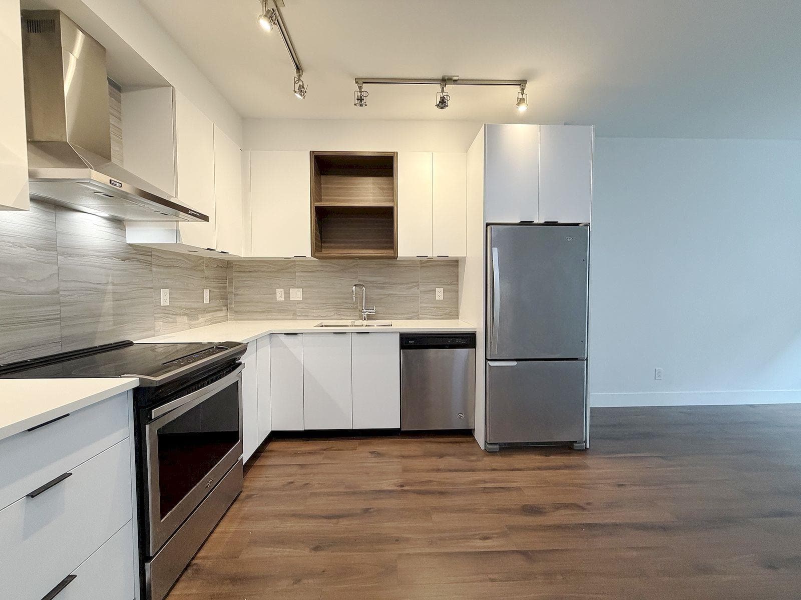 242 - 5355 Lane Street, Burnaby, V5H 0H1 — photo 5