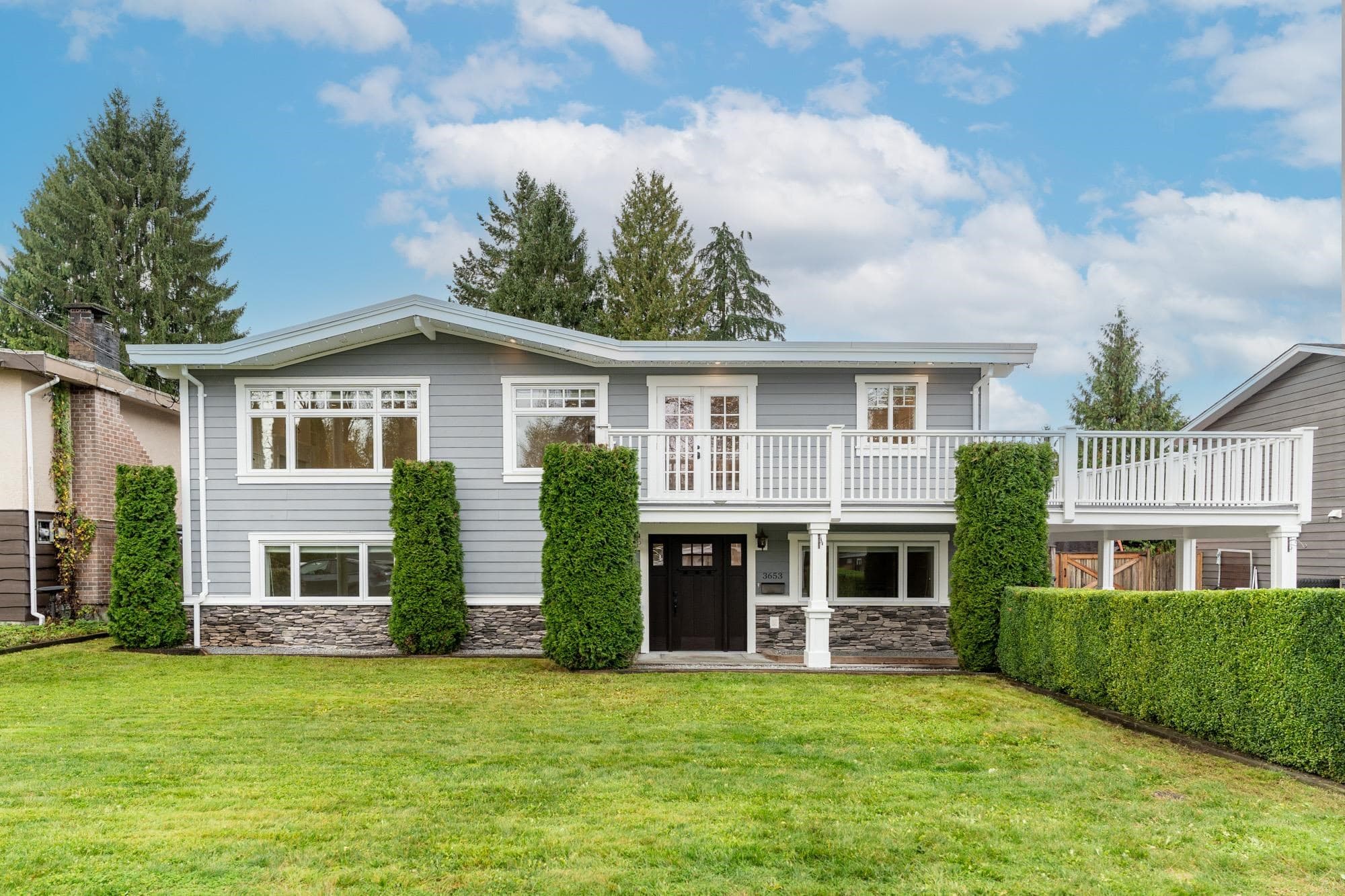 3653 St. Thomas Street, Port Coquitlam